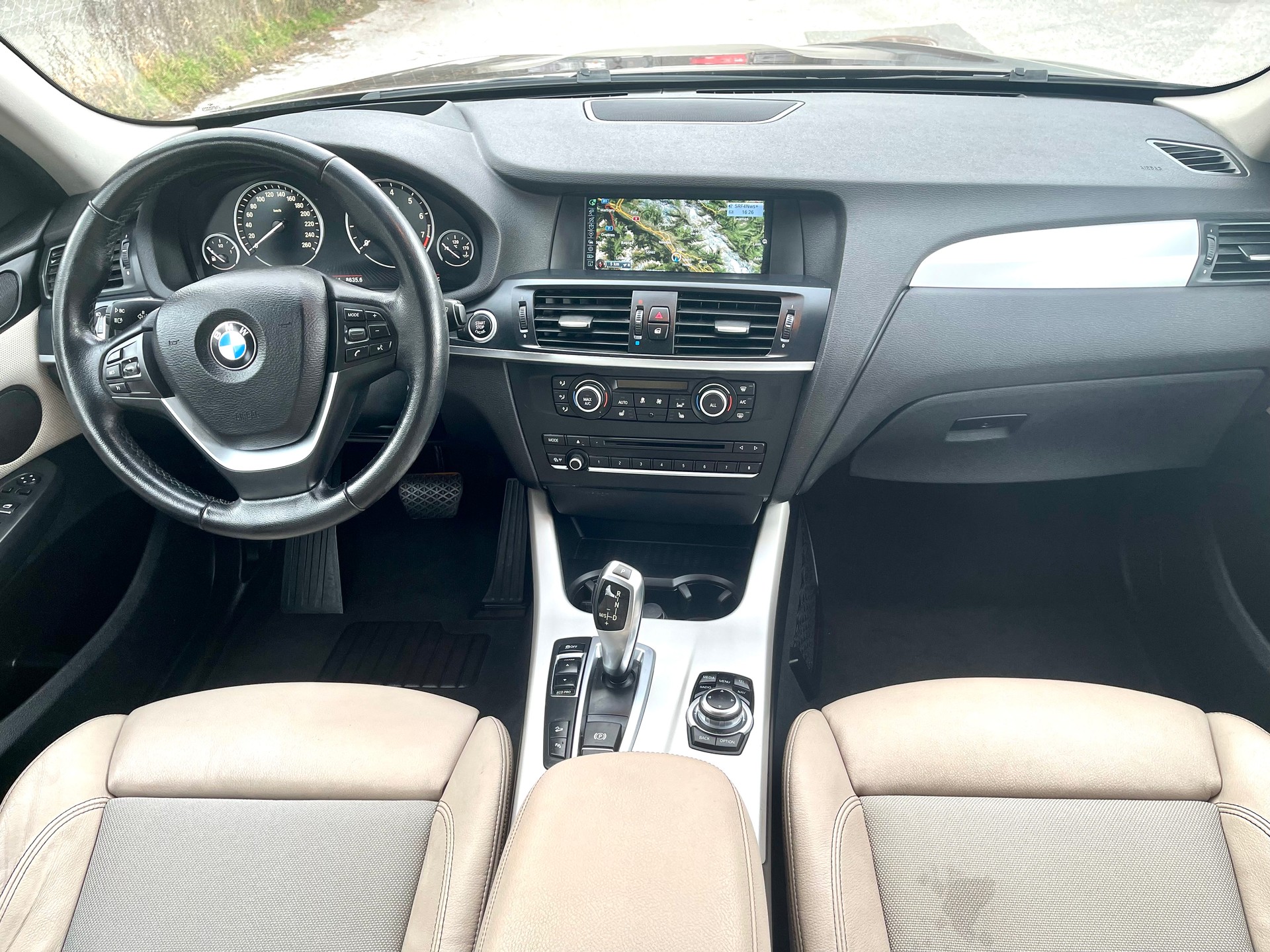 BMW X3 xDrive 20i Steptronic-showroom-element-1
