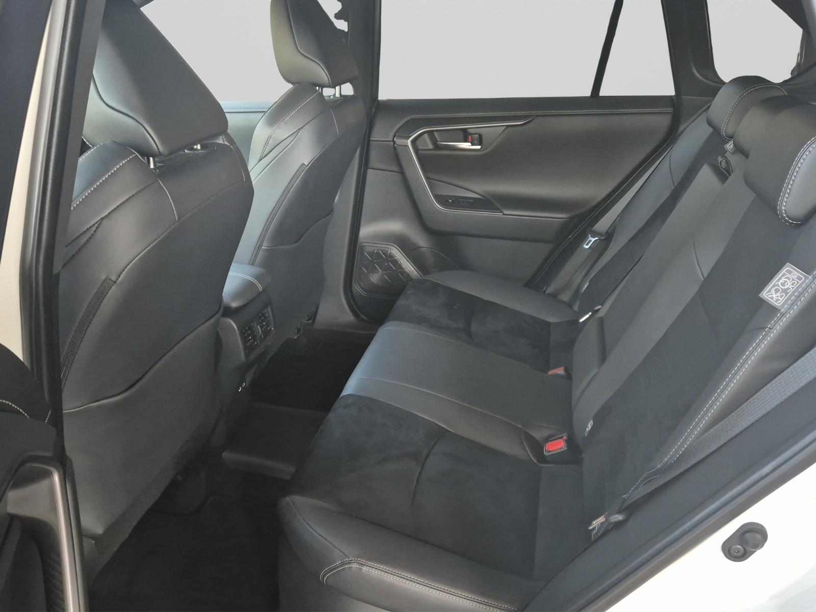 TOYOTA RAV4 2.5 Plug-In-Hybrid GR Sport inkl. Winterräder+Gratisservice 4 Jahre / 60000 Km ab 1. IV-image-9