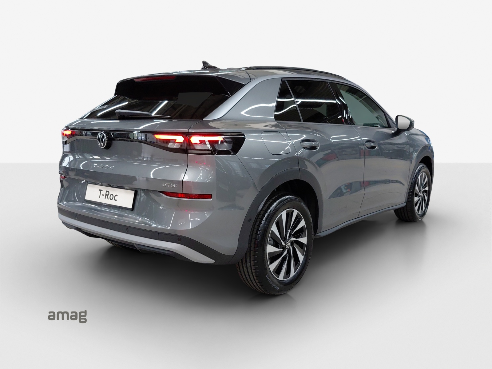 VW T-Roc 1.5 eTSI mHEV Life DSG-image-4