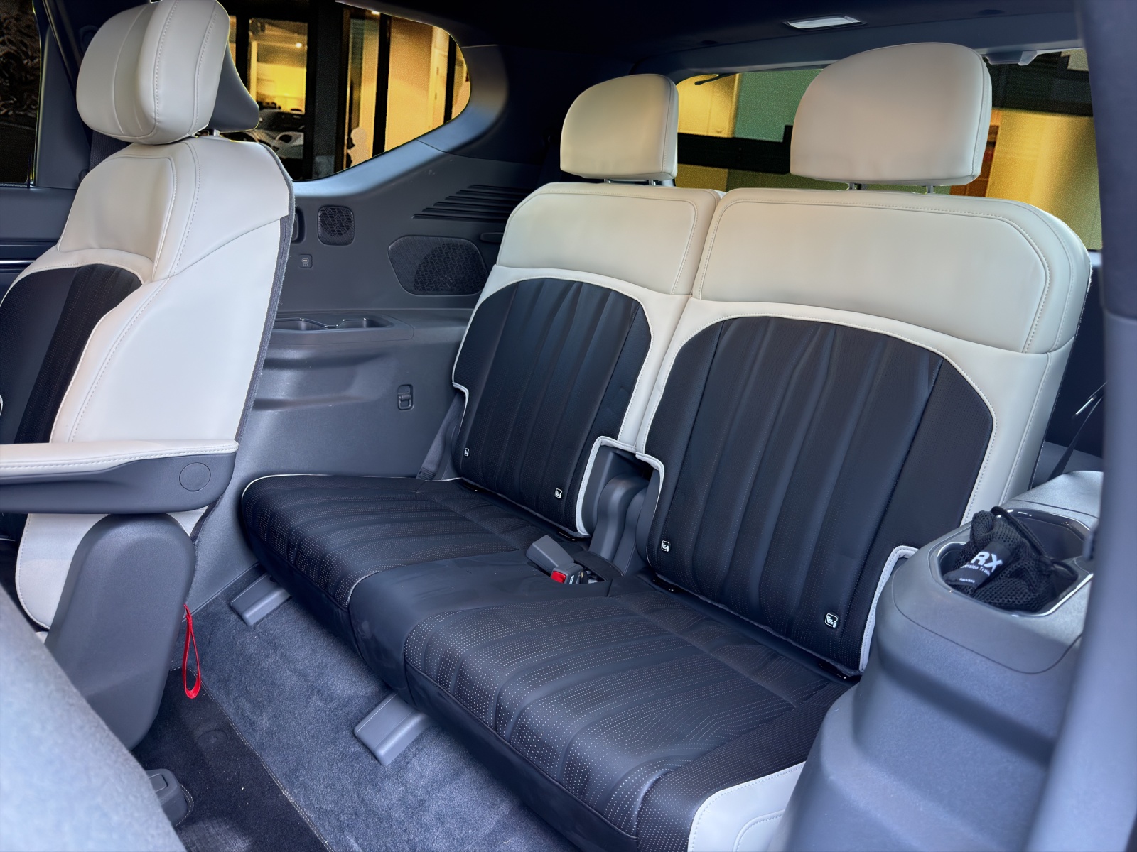 KIA EV9 99.8 kWh GT-Line 4x4-image-10