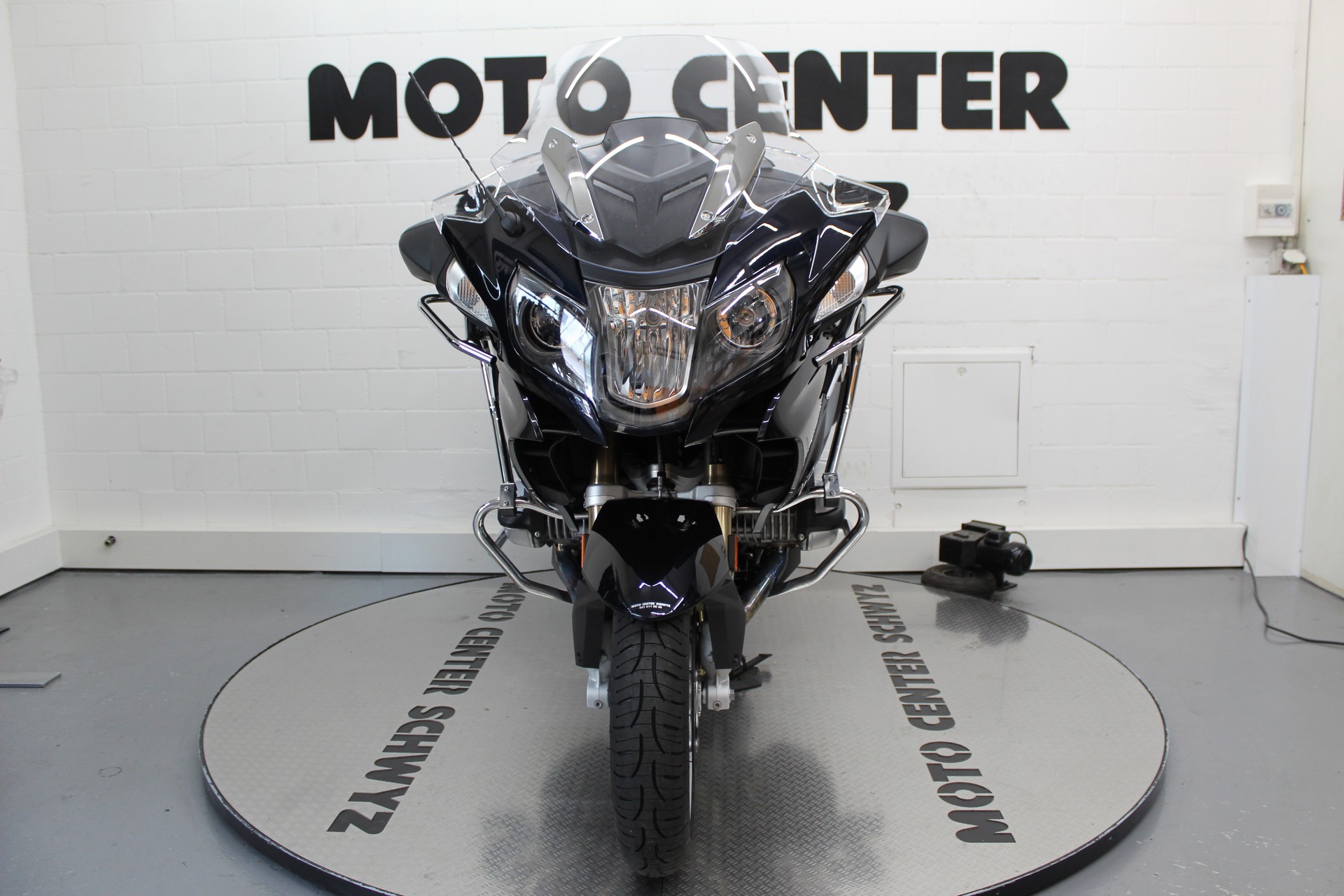 BMW R 1200 RT ABS-image-2