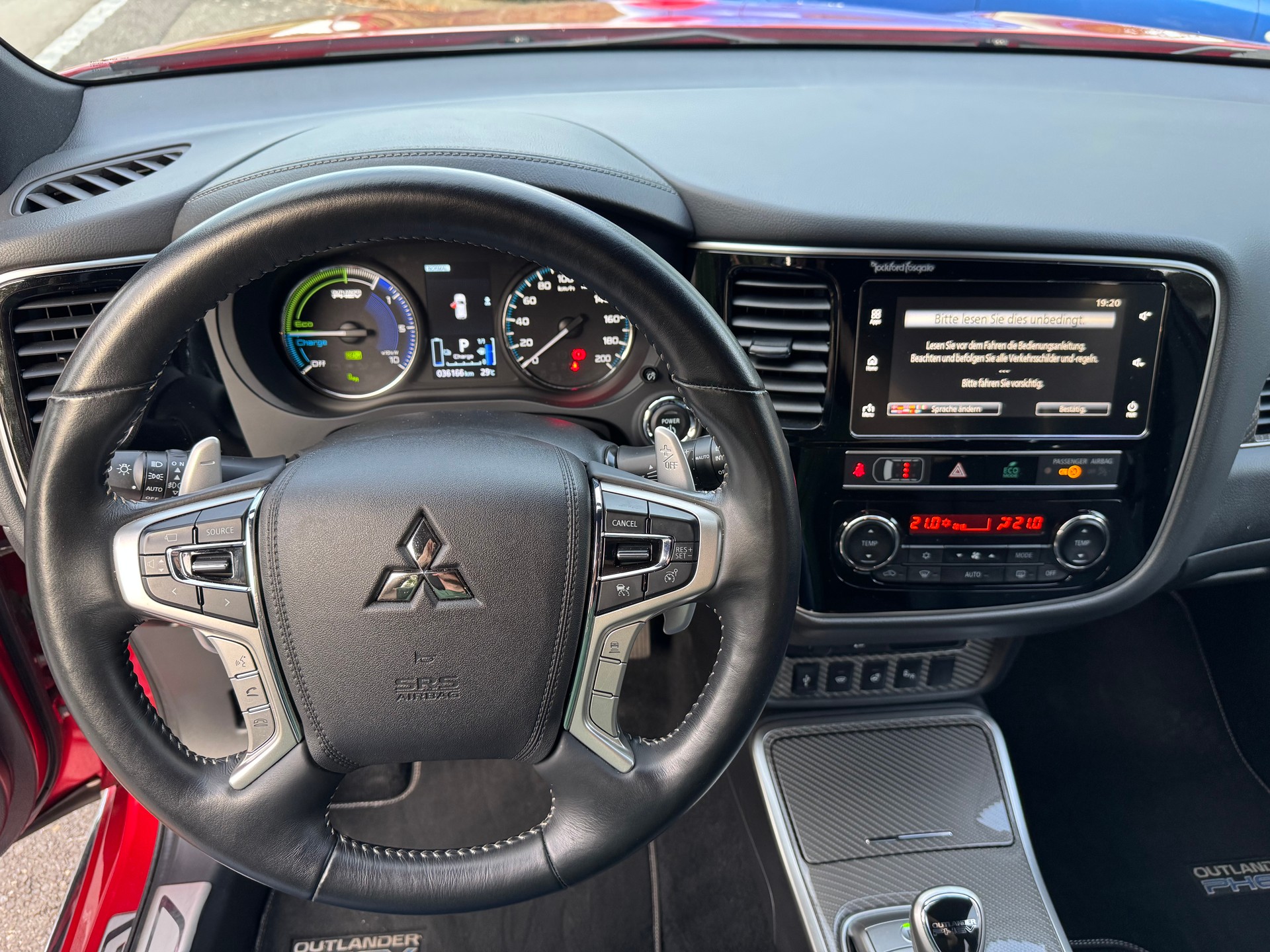 MITSUBISHI 2.4 PHEV Diamond-image-6