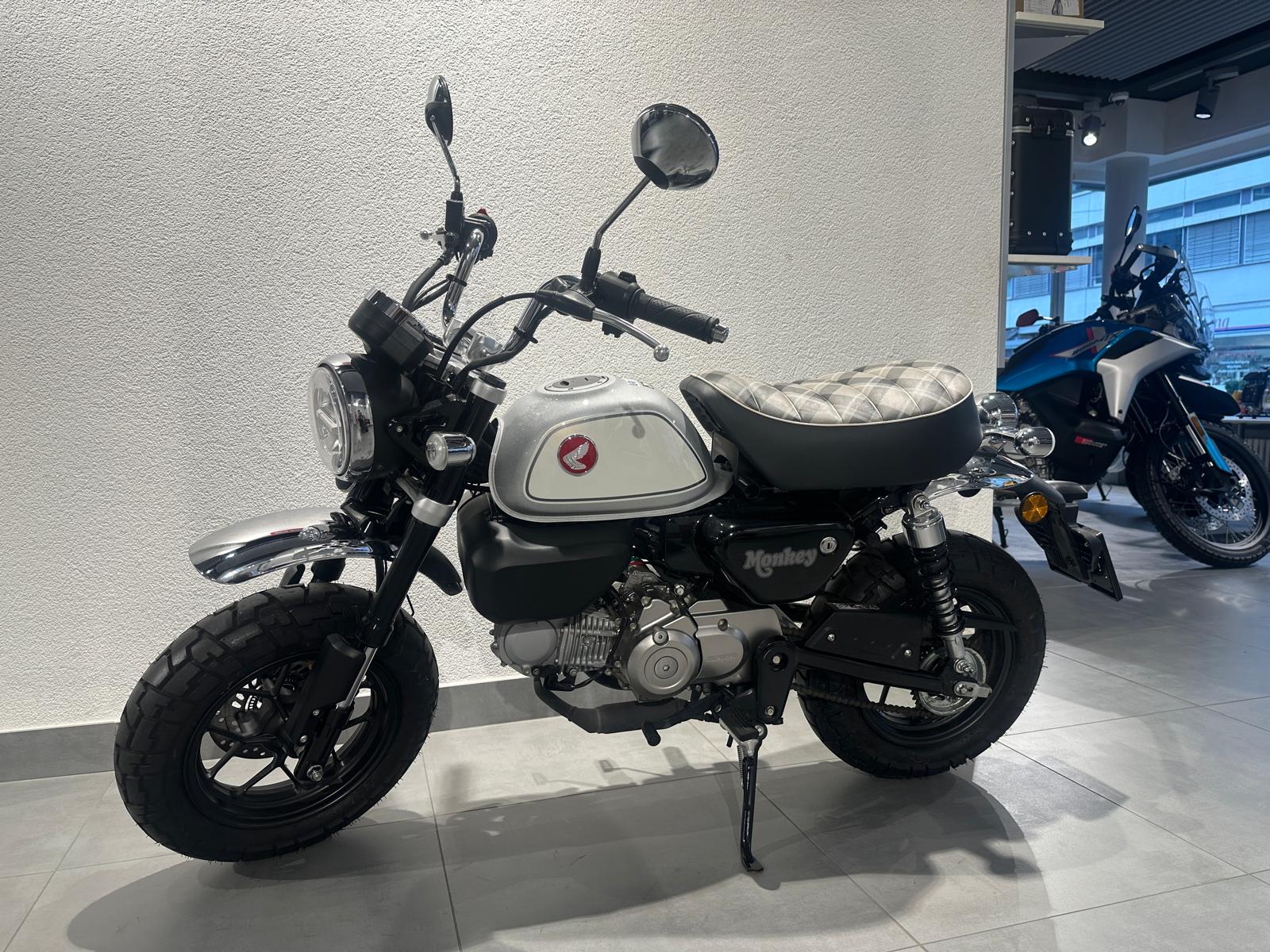 HONDA Monkey 125 ABS | Occasion | nur 720 km | Top Zustand-image-14