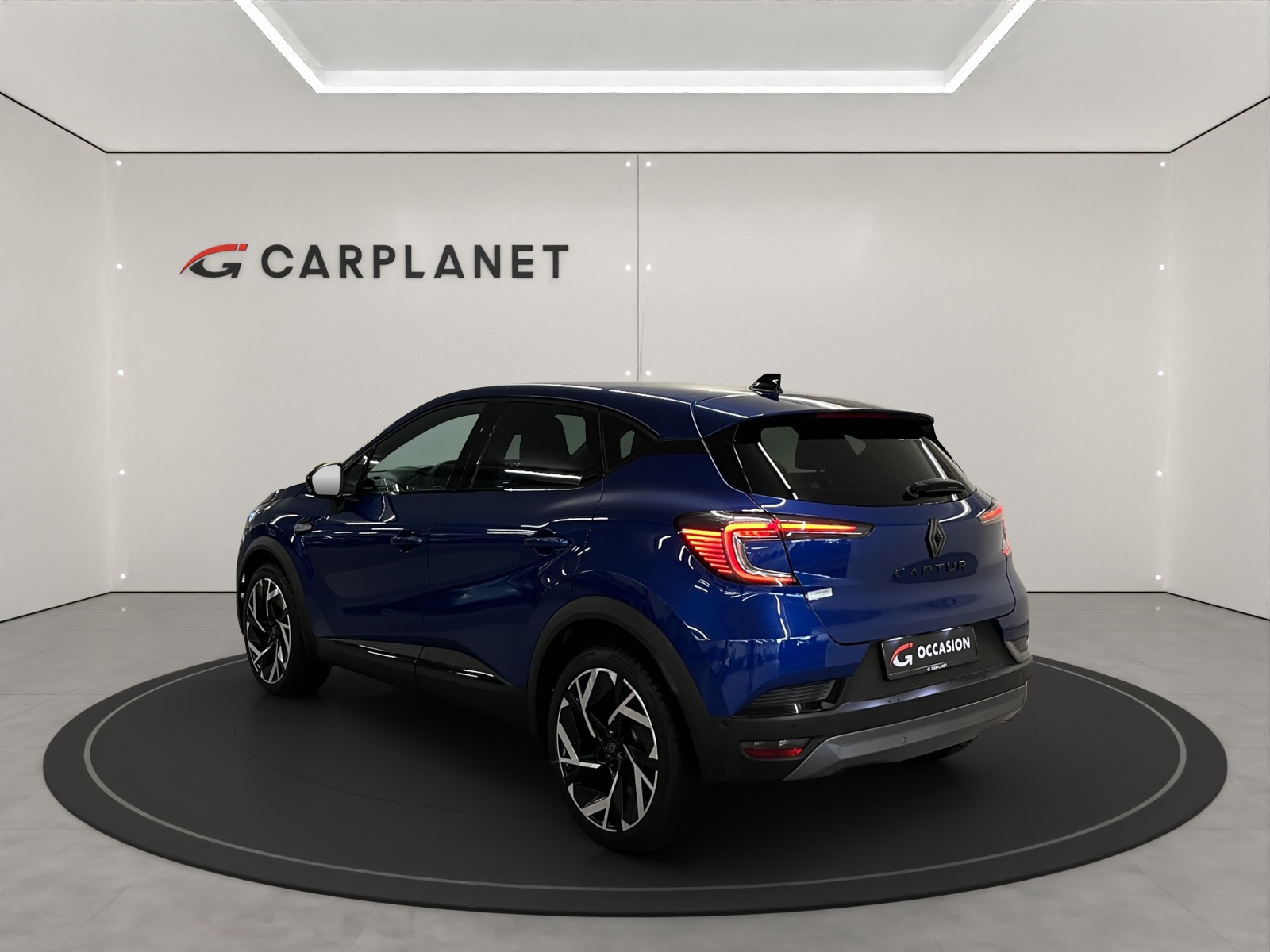 RENAULT Captur 1.3 TCe 160 esprit Alpine EDC-showroom-element-3