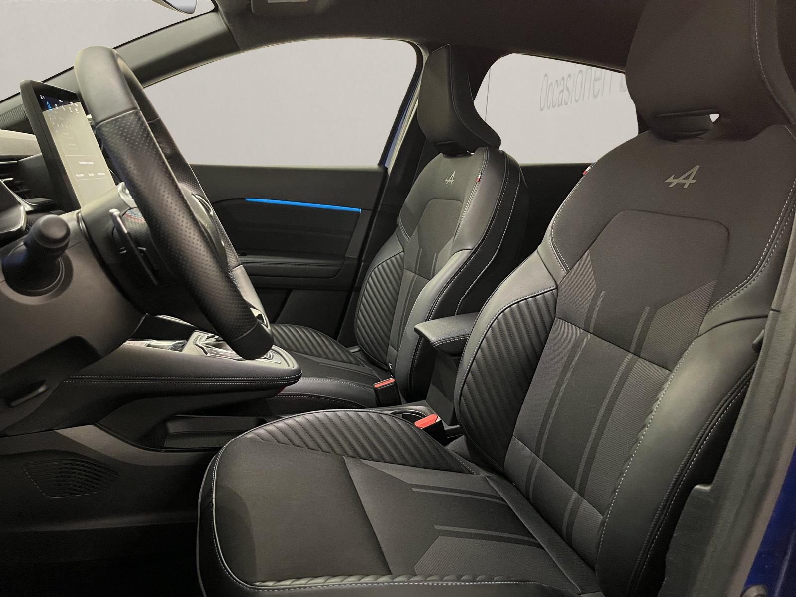 RENAULT Captur 1.3 TCe 160 esprit Alpine EDC-image-6