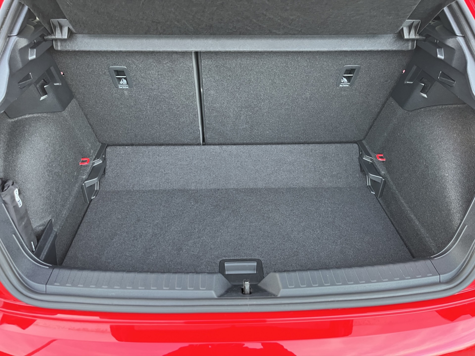 AUDI A1 Sportback 40 TFSI S Line S-tronic*Red/Black, Sportsitze, (5-Jahre Garantie)-image-15