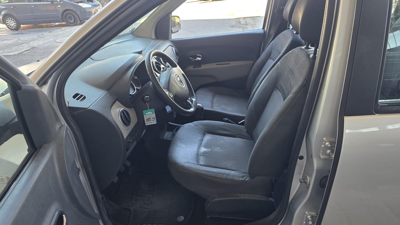 DACIA Lodgy 1.5 dCi Ambiance-image-6