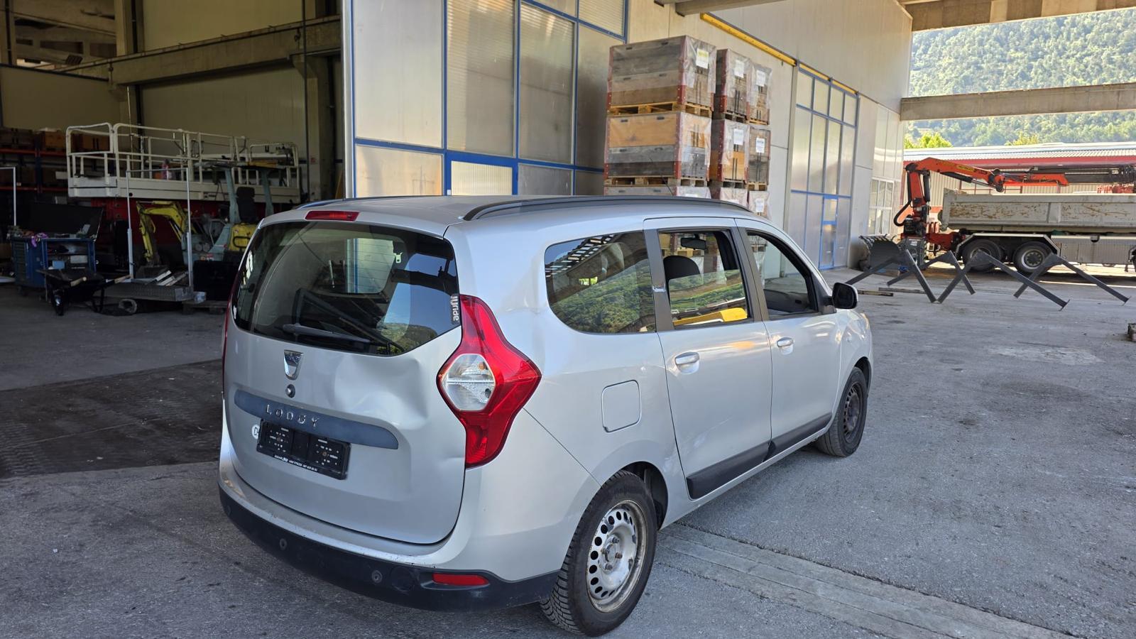 DACIA Lodgy 1.5 dCi Ambiance-image-3