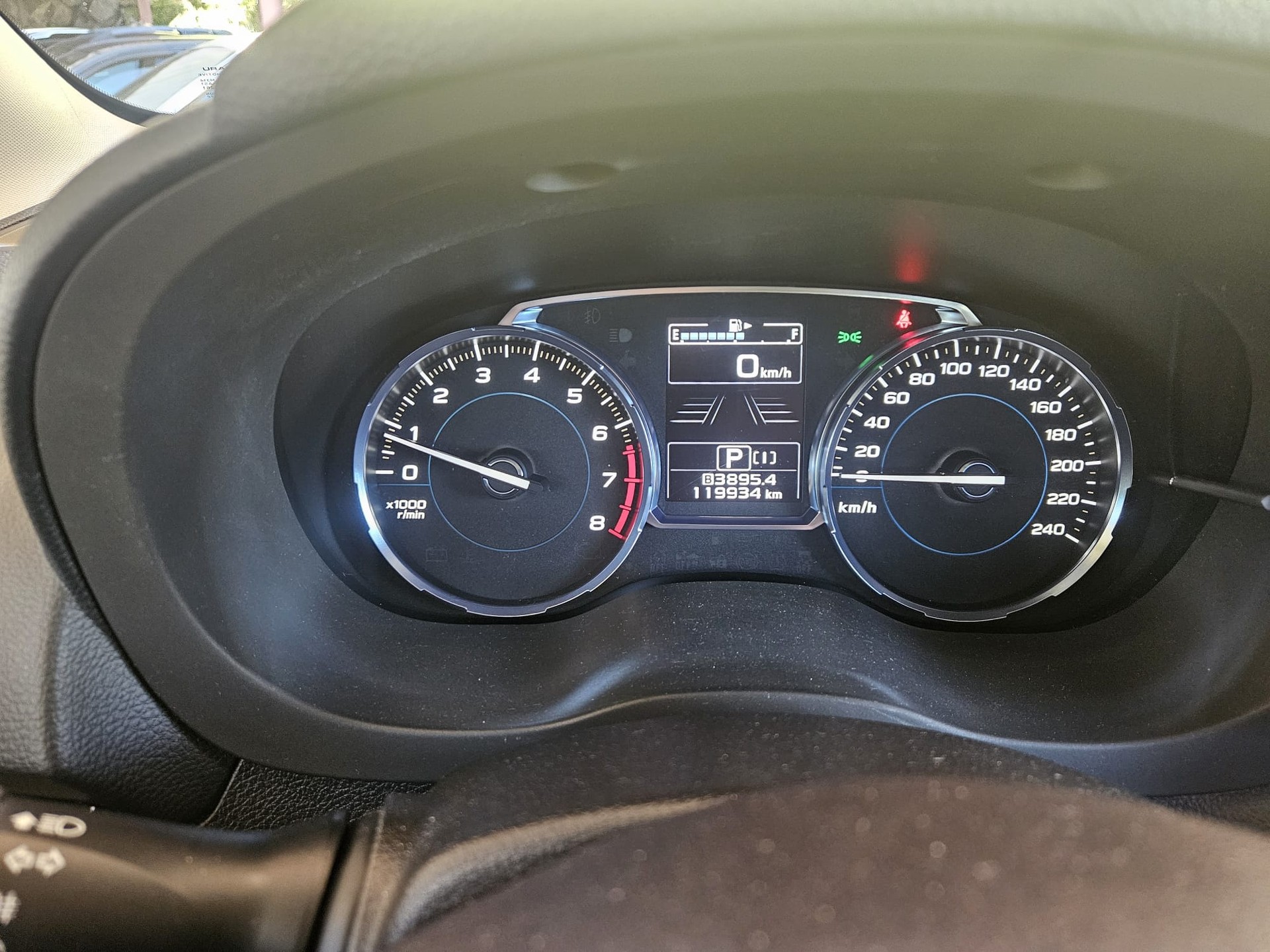 SUBARU Forester 2.0i Swiss Plus Lineartronic-image-8