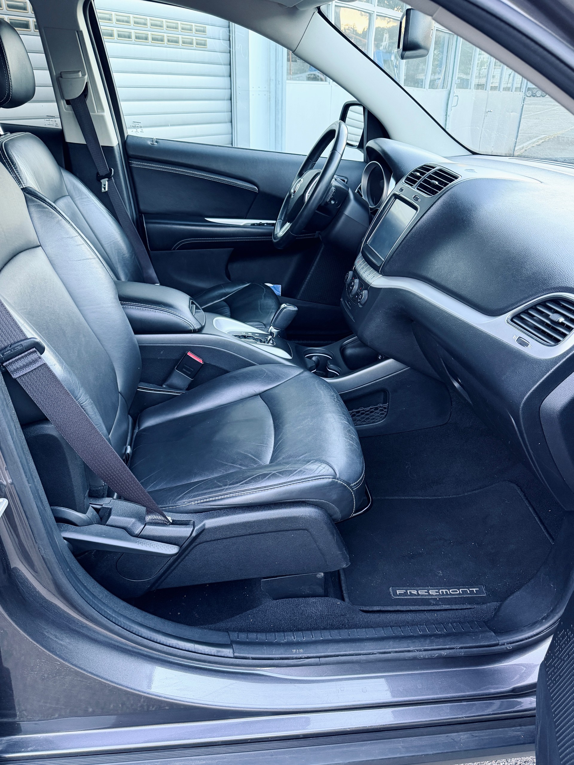 FIAT Freemont 2.0 MJ Lounge AWD Automat-image-8
