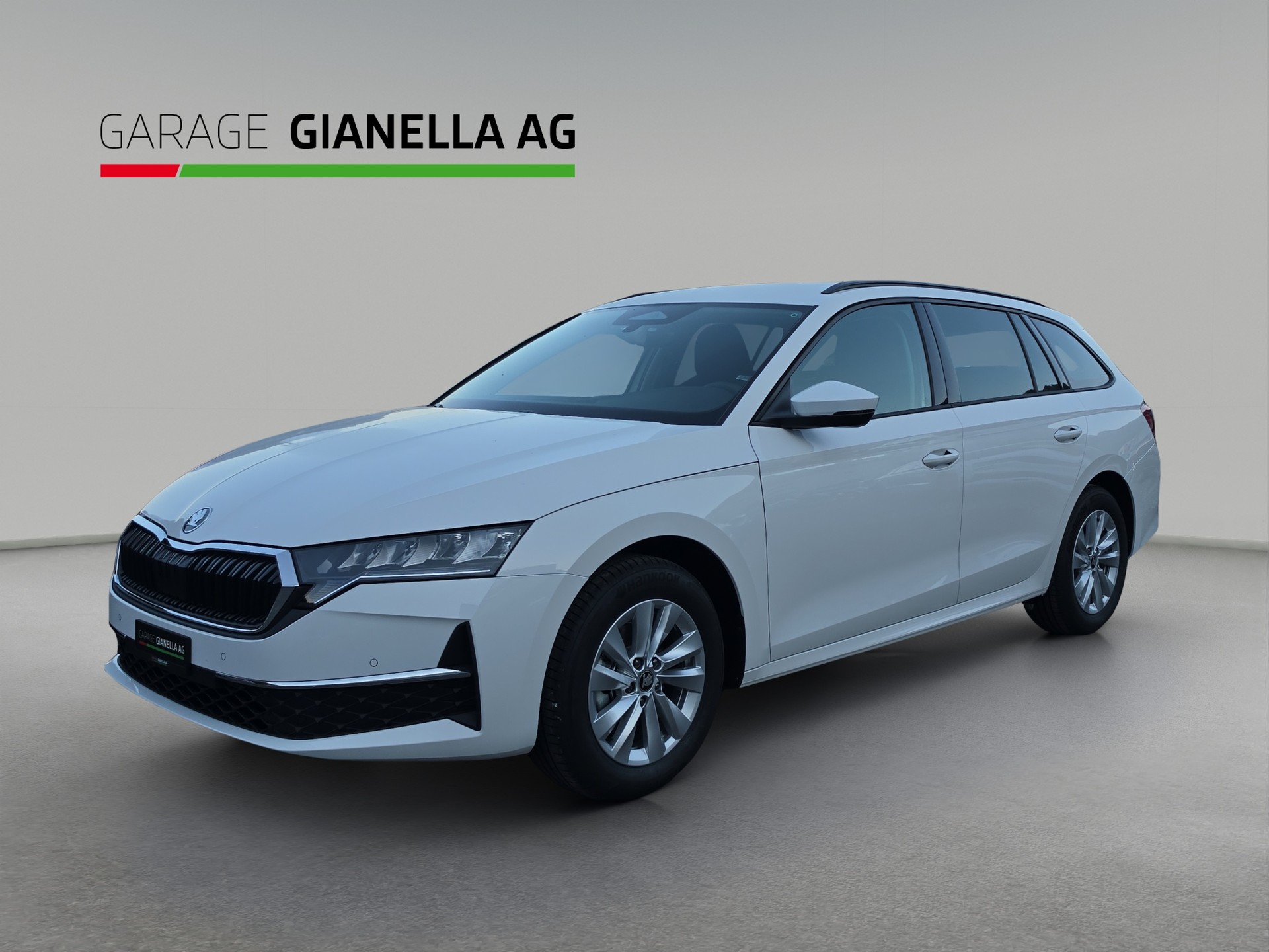 SKODA Octavia Combi 1.5 TSI mHEV DSG Selection