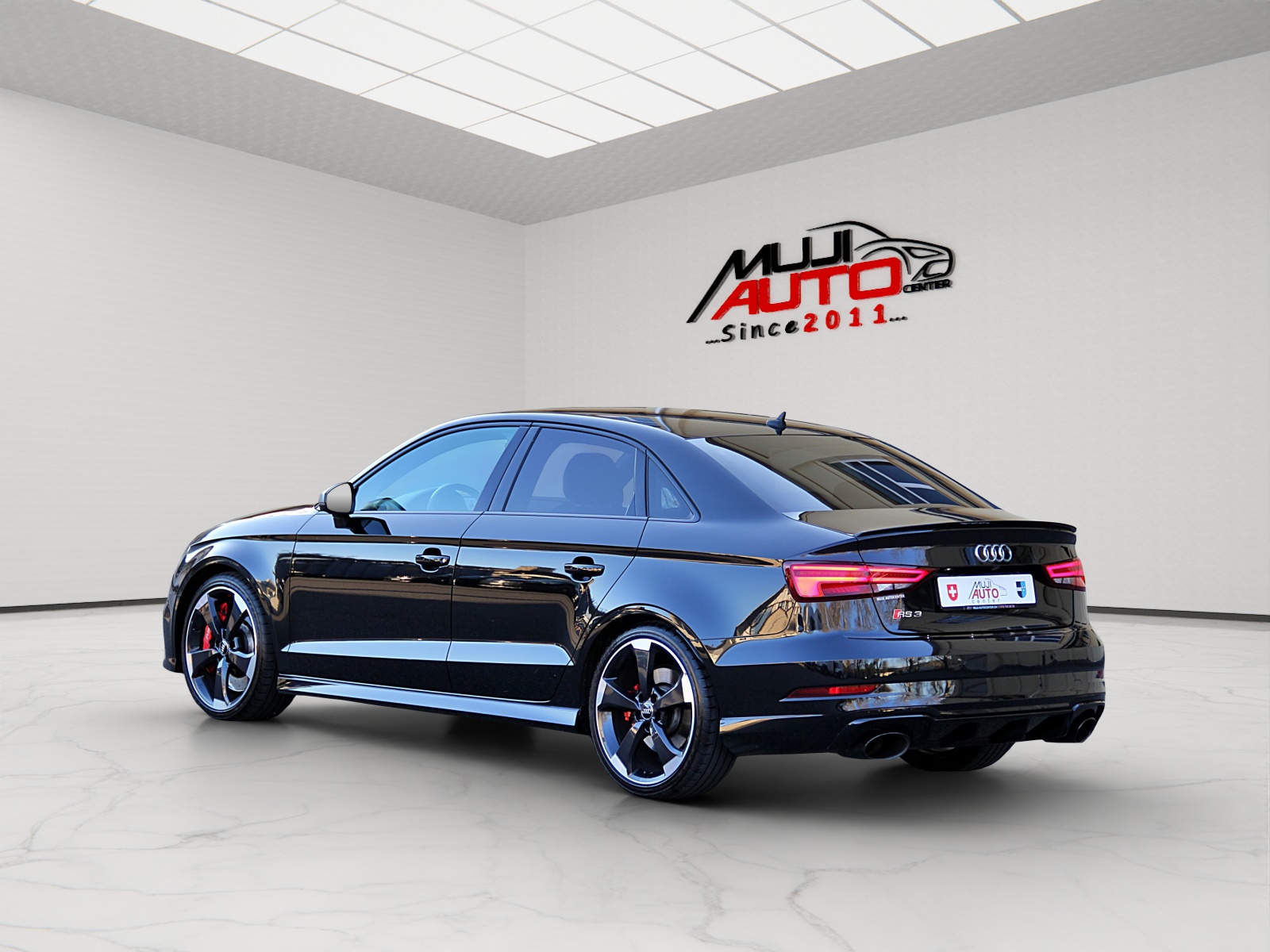 AUDI RS3 Sedan 2.5 TSI quattro S-tronic-showroom-element-2