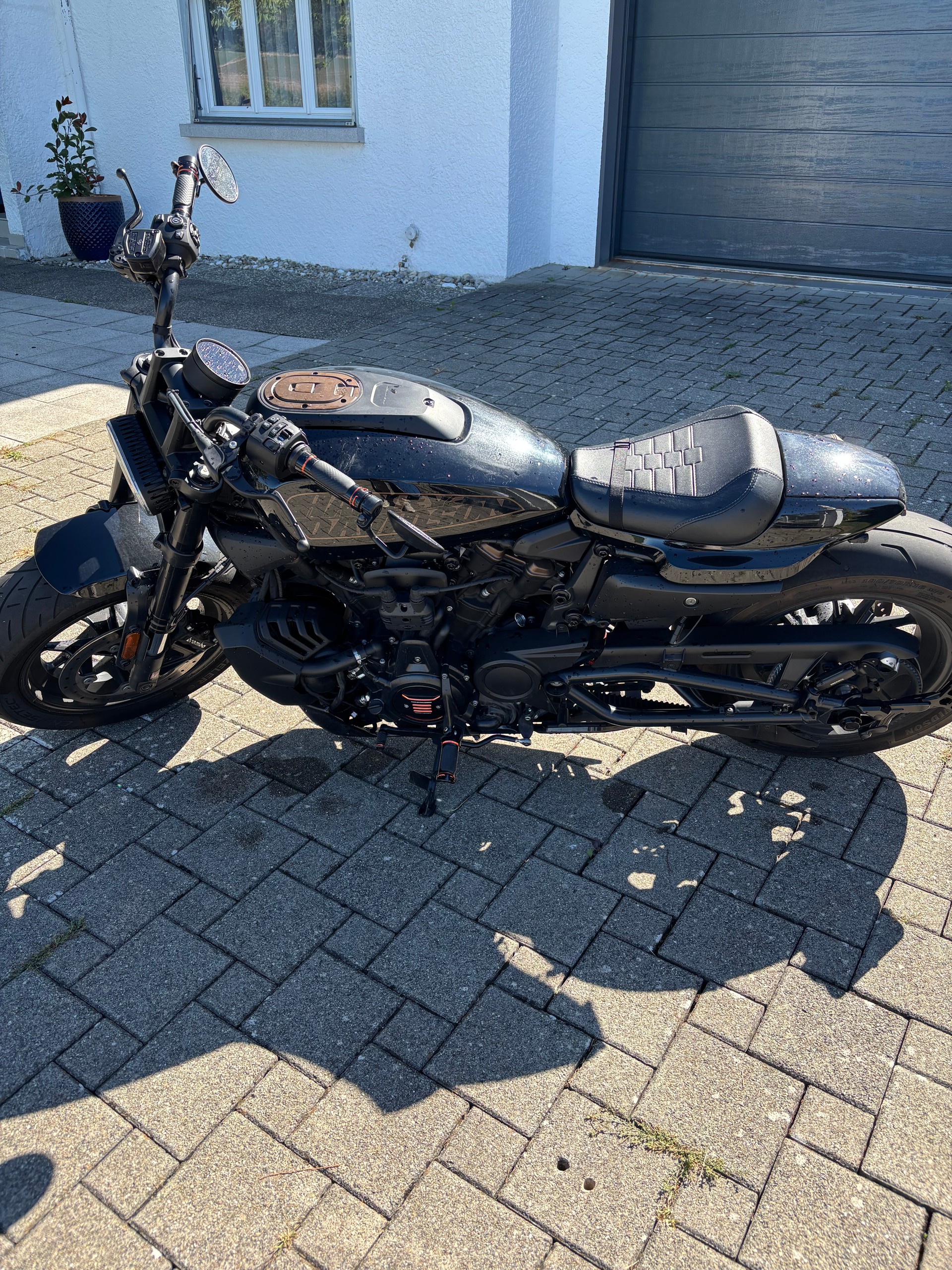 HARLEY-DAVIDSON RH 1250 Sportster S-image-0