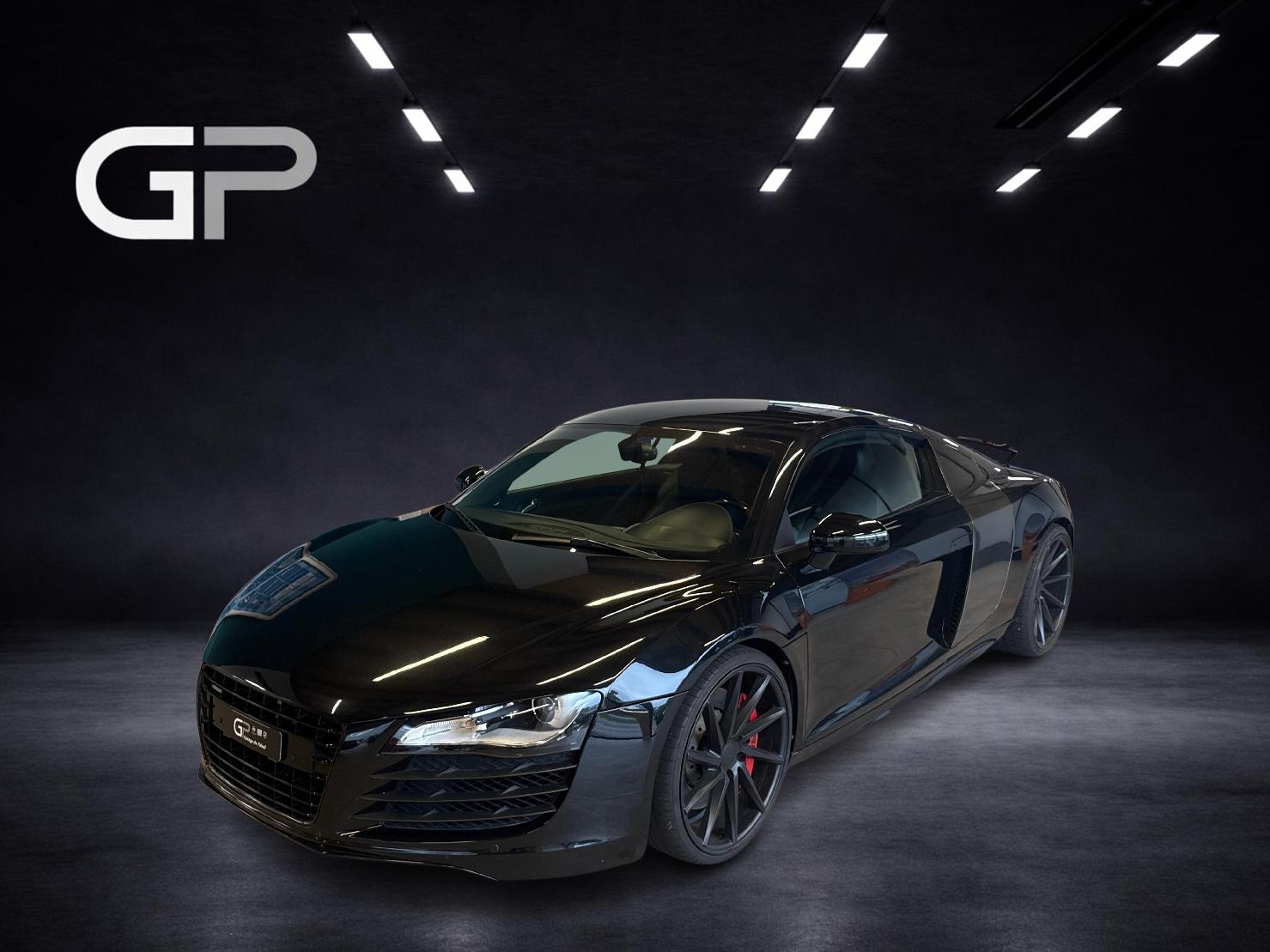 AUDI R8 Coupé 4.2