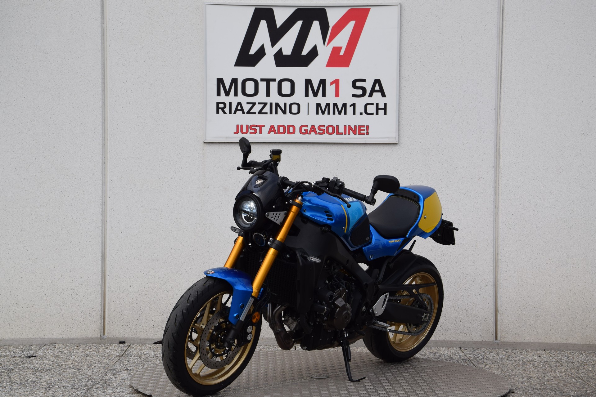 YAMAHA XSR 900-image-3