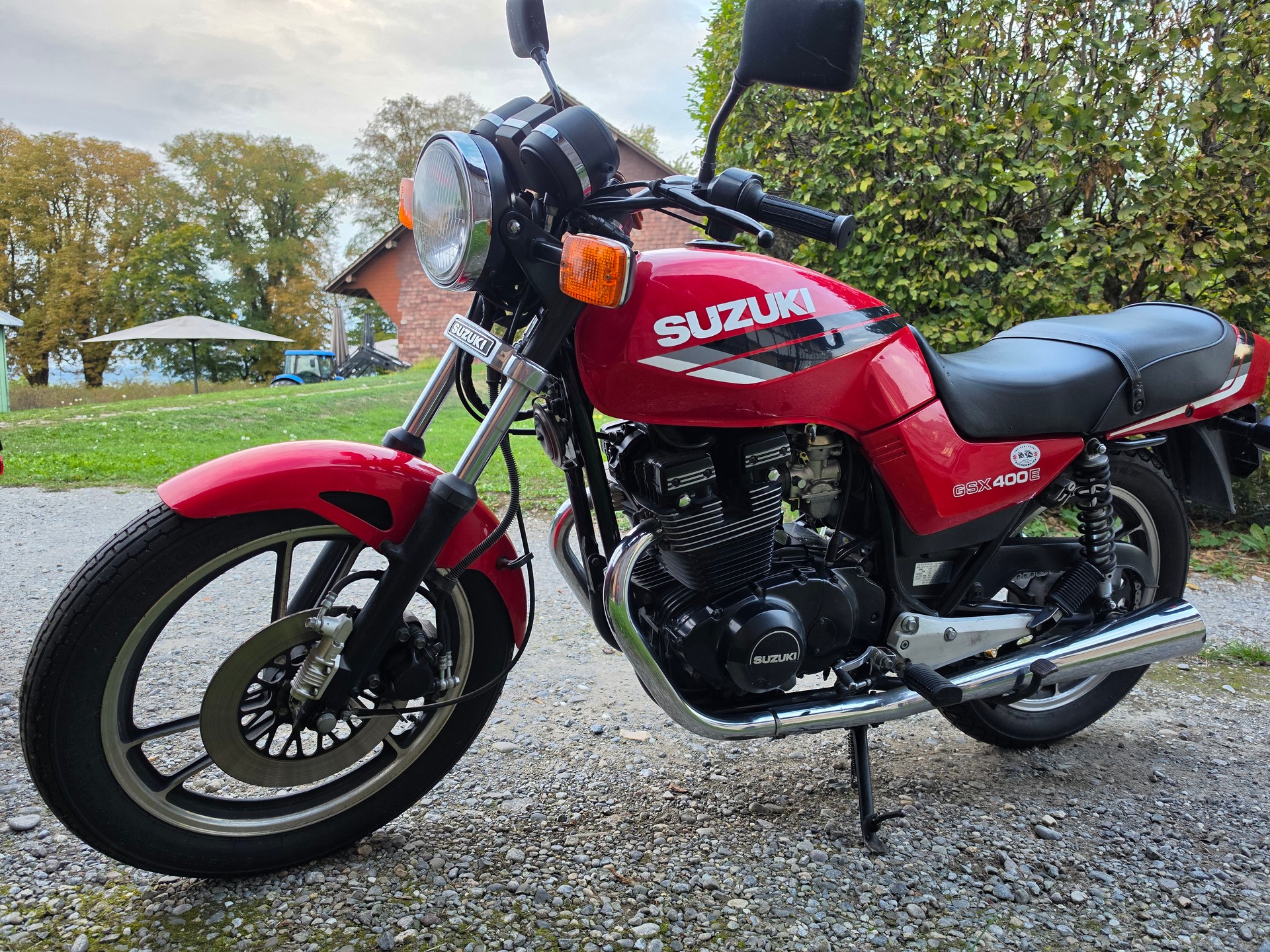 SUZUKI GSX 400e-image-3