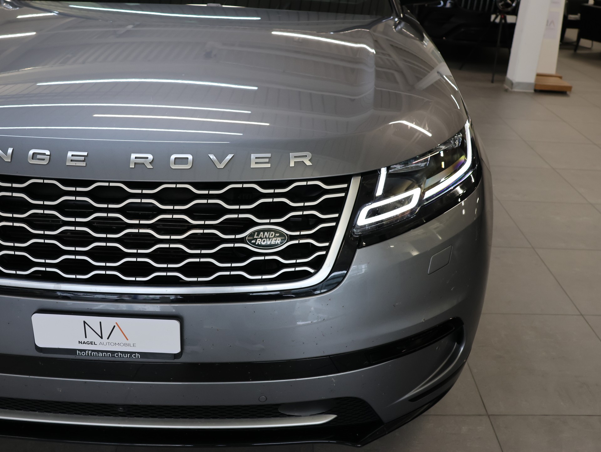 LAND ROVER Range Rover Velar P 250 S Automatic-image-9