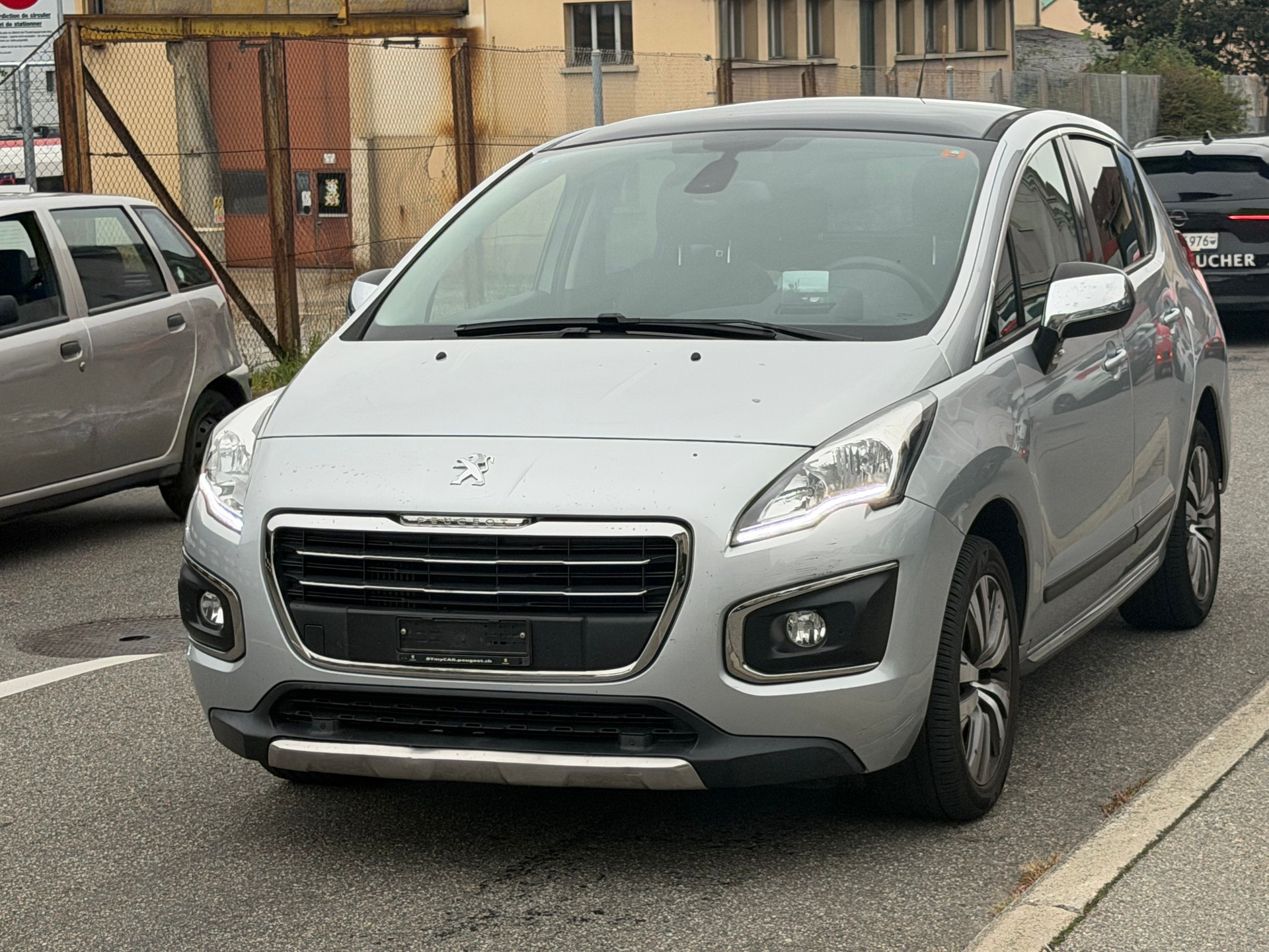 PEUGEOT 3008 1.6 16V T Style Tiptronic-showroom-element-2