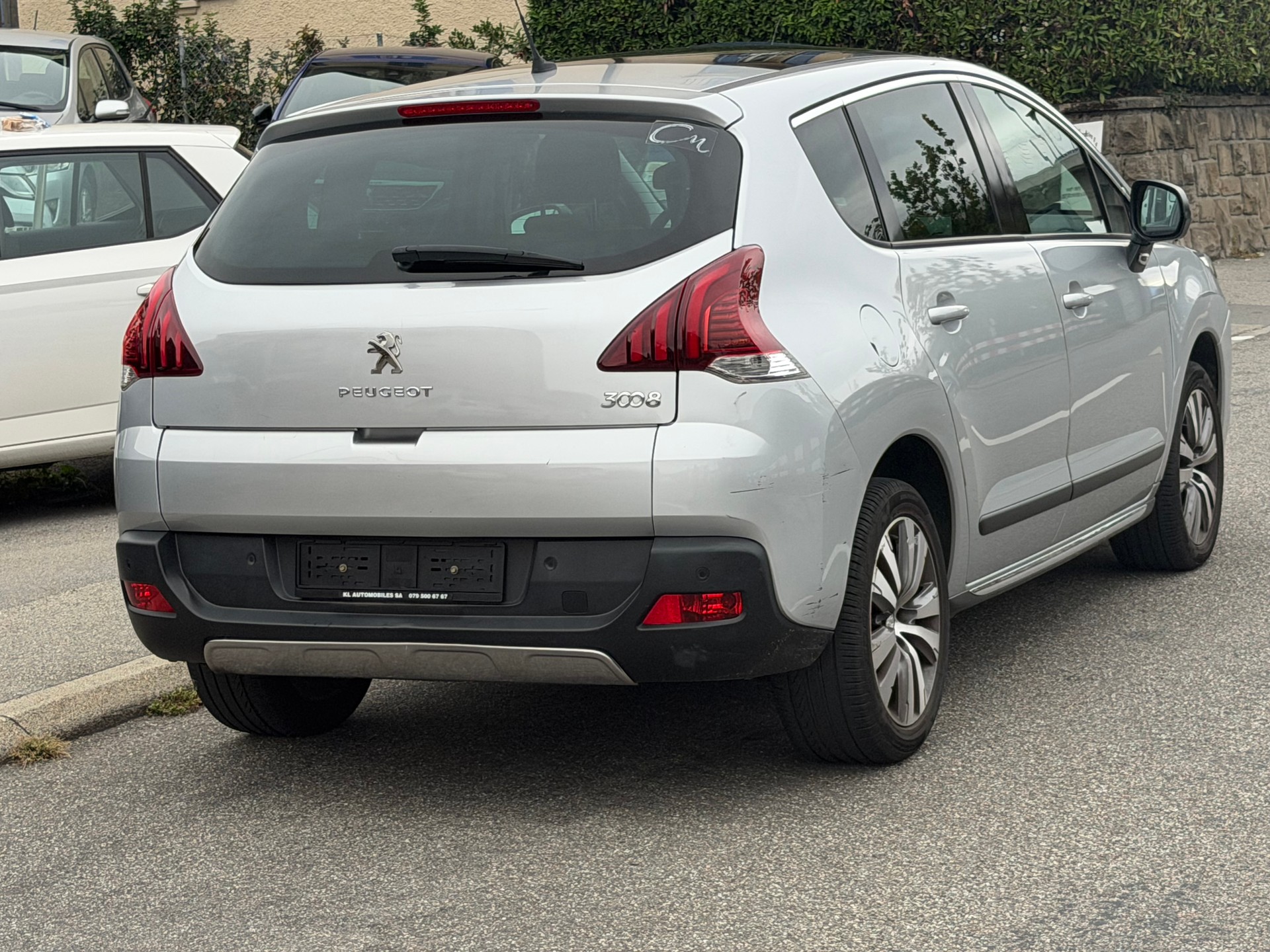 PEUGEOT 3008 1.6 16V T Style Tiptronic-showroom-element-3