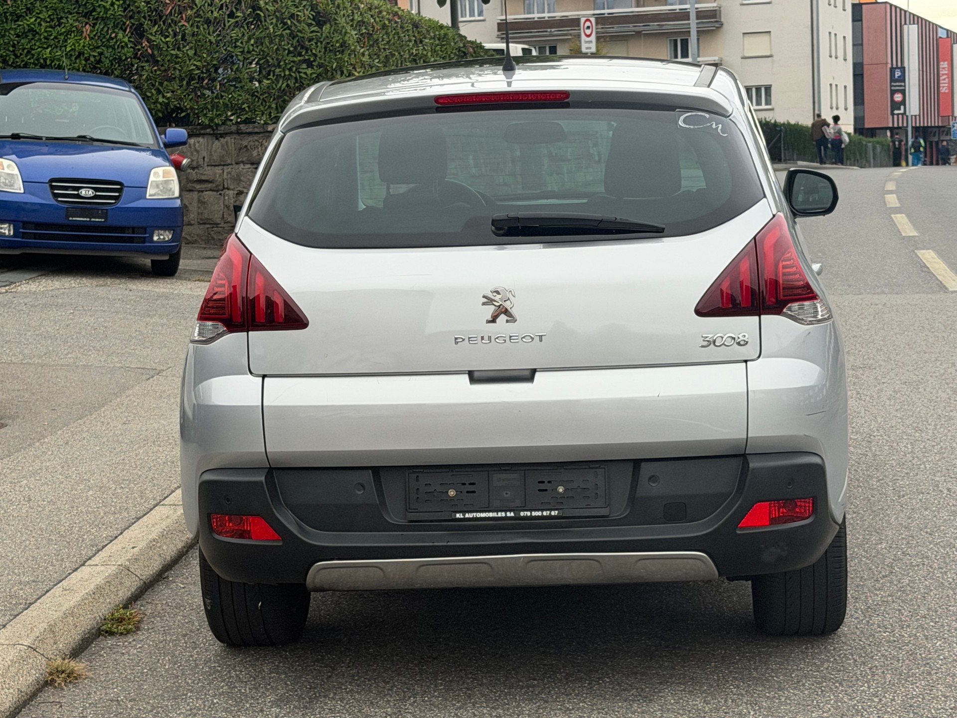 PEUGEOT 3008 1.6 16V T Style Tiptronic-image-4