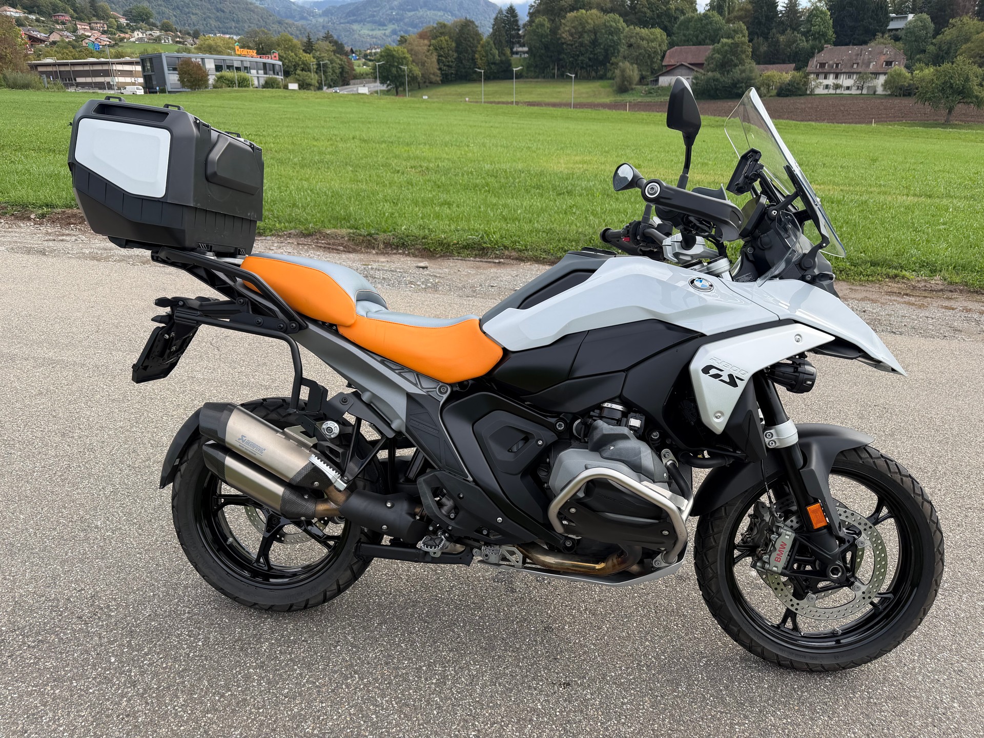 BMW R 1300 GS-image-0