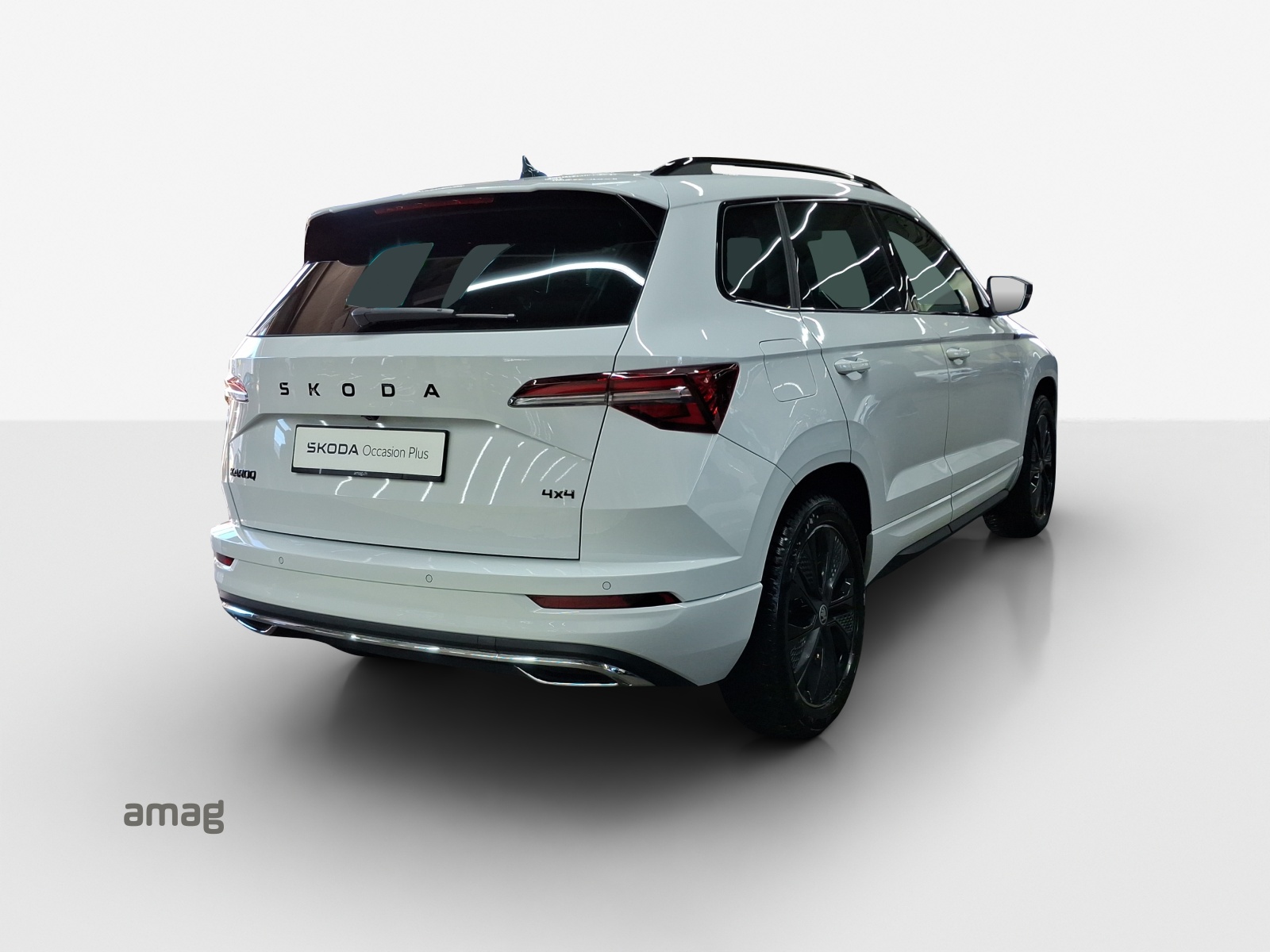 SKODA Karoq 2.0 TSI SportLine 4x4 DSG-image-4