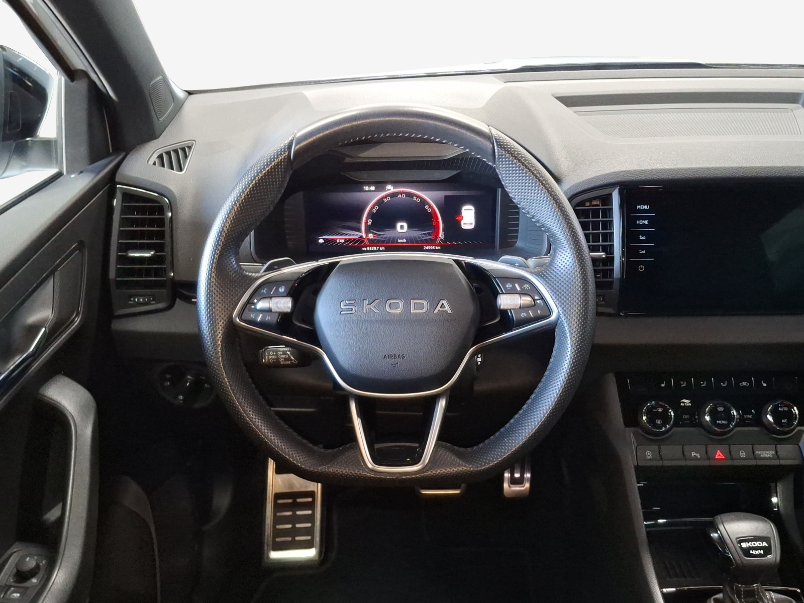 SKODA Karoq 2.0 TSI SportLine 4x4 DSG-image-8
