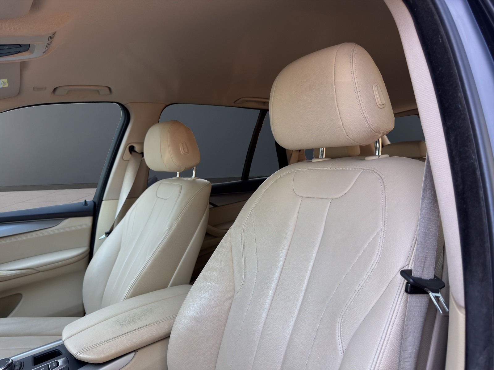 BMW X5 xDrive 30d Steptronic-image-14