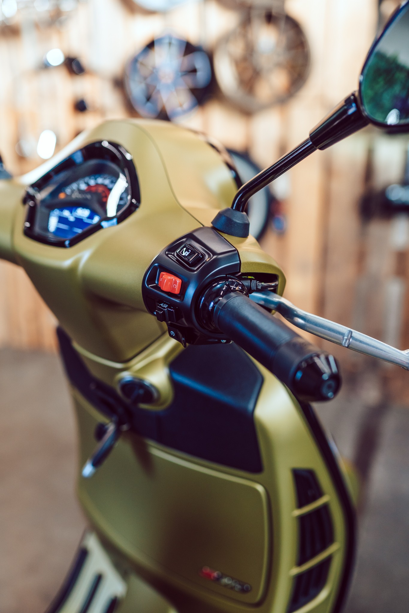 PIAGGIO Vespa GTS 310 Super Sport ABS-image-12