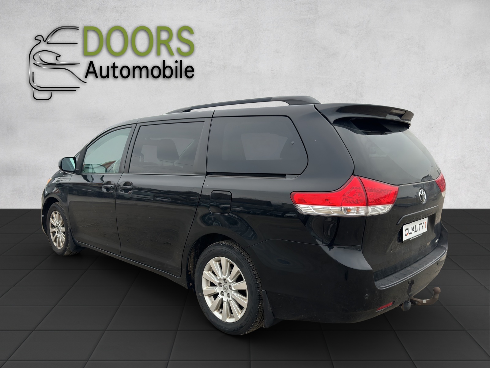 TOYOTA Sienna 3.5 A 4WD-image-5