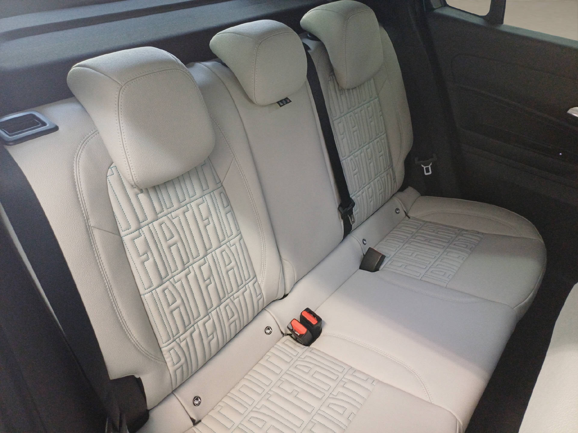 FIAT 600 La Prima-image-11