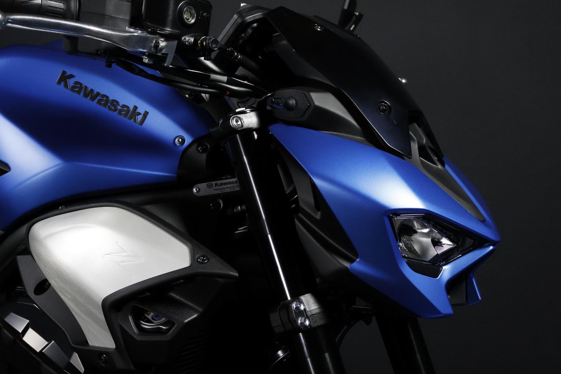 KAWASAKI Z 900 (91/70/35 KW) *Blue Horizon* Level 3-image-3