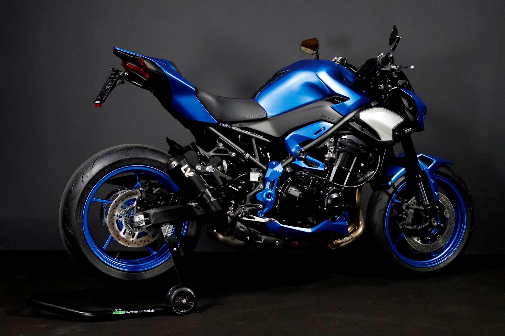 KAWASAKI Z 900 (91/70/35 KW) *Blue Horizon* Level 3-image-11