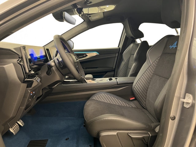 RENAULT Rafale 1.2 E-Tech Plug-in esprit Alpine 4x4-image-4