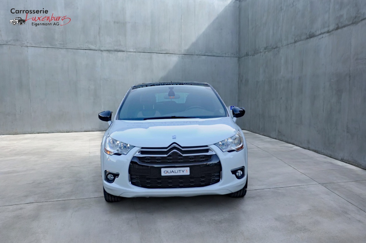 DS AUTOMOBILES DS4 2.0 HDi Dark Top Automatic-showroom-element-1
