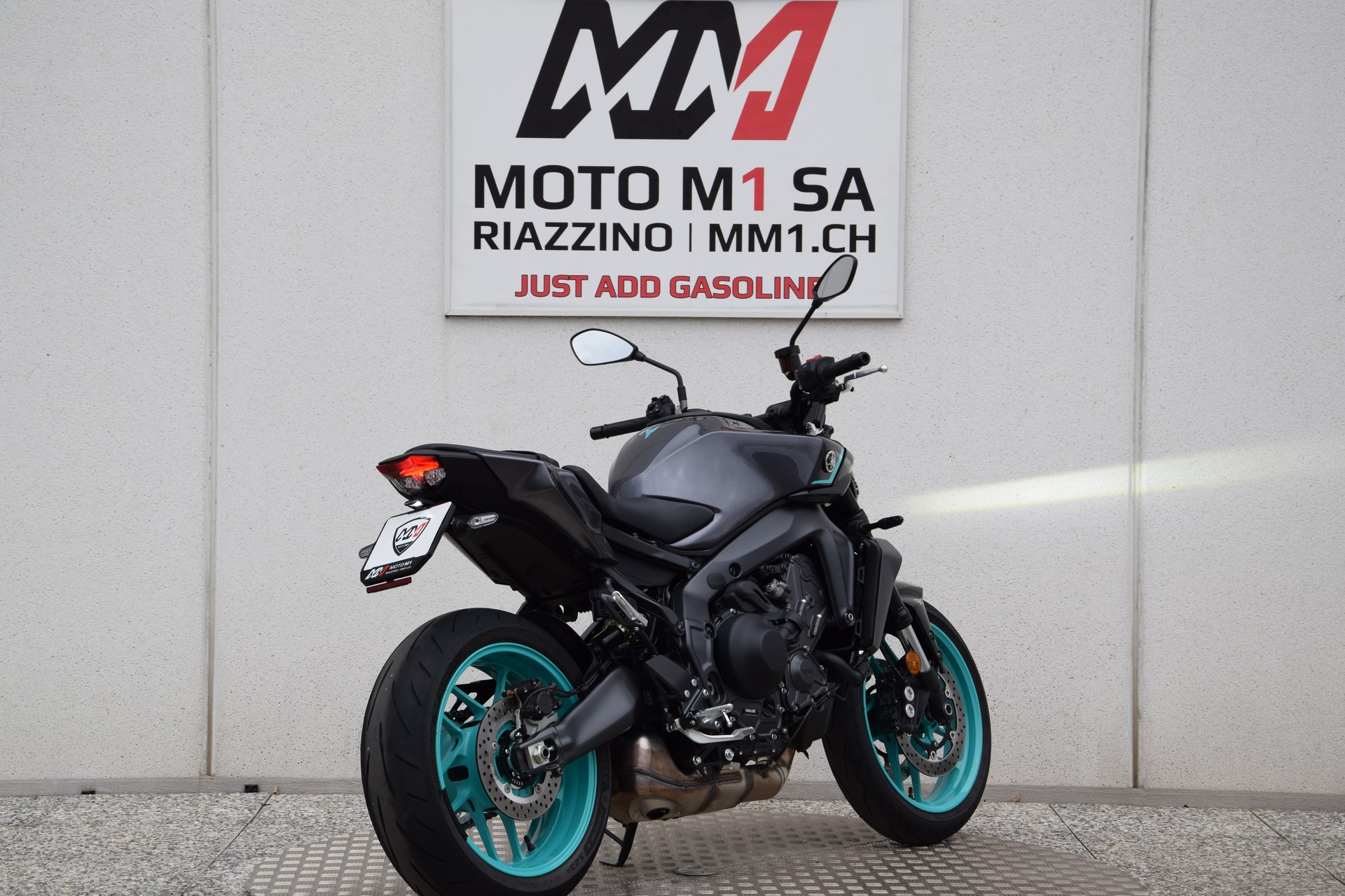 YAMAHA MT-09 Y-AMT-image-7