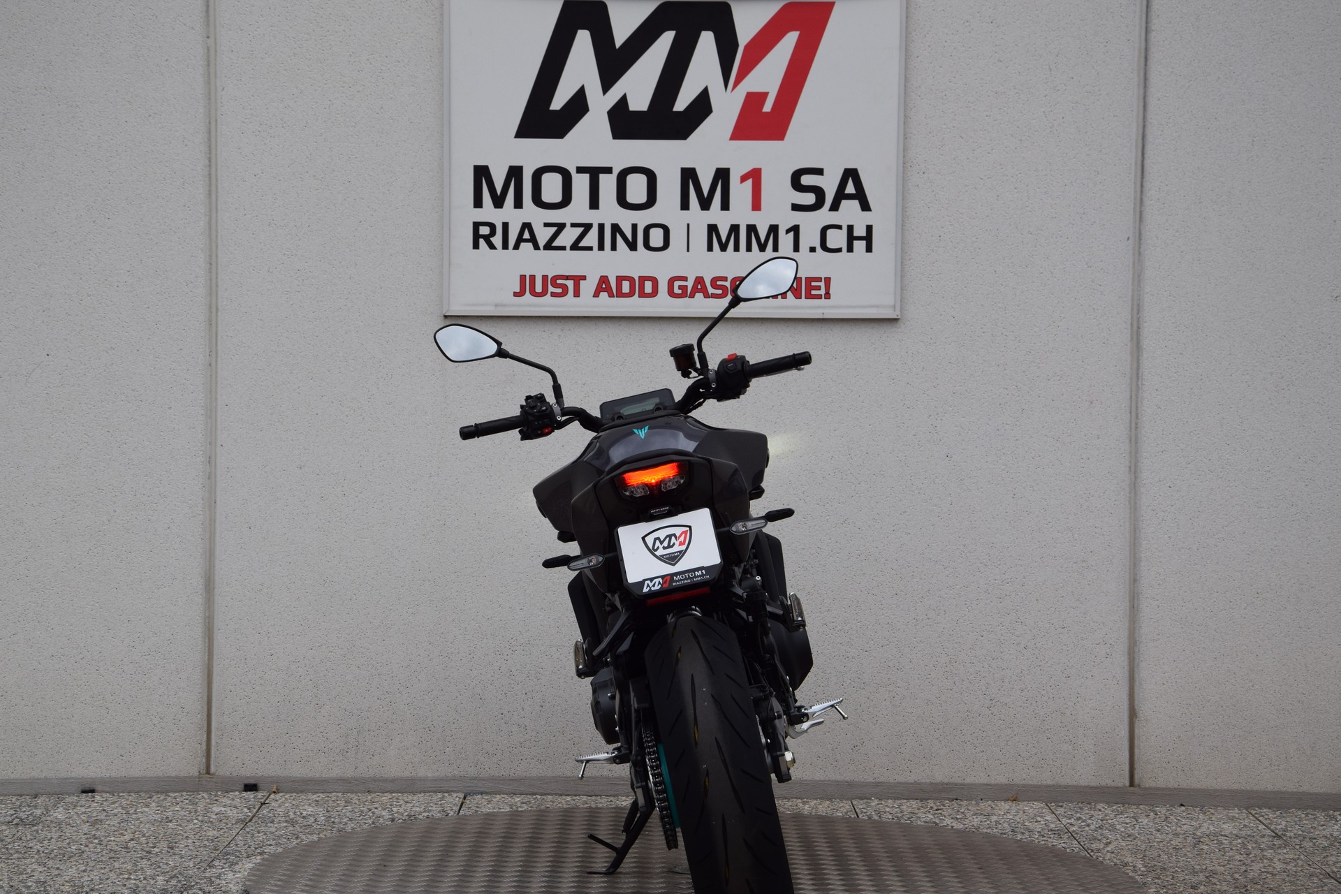 YAMAHA MT-09 Y-AMT-image-6