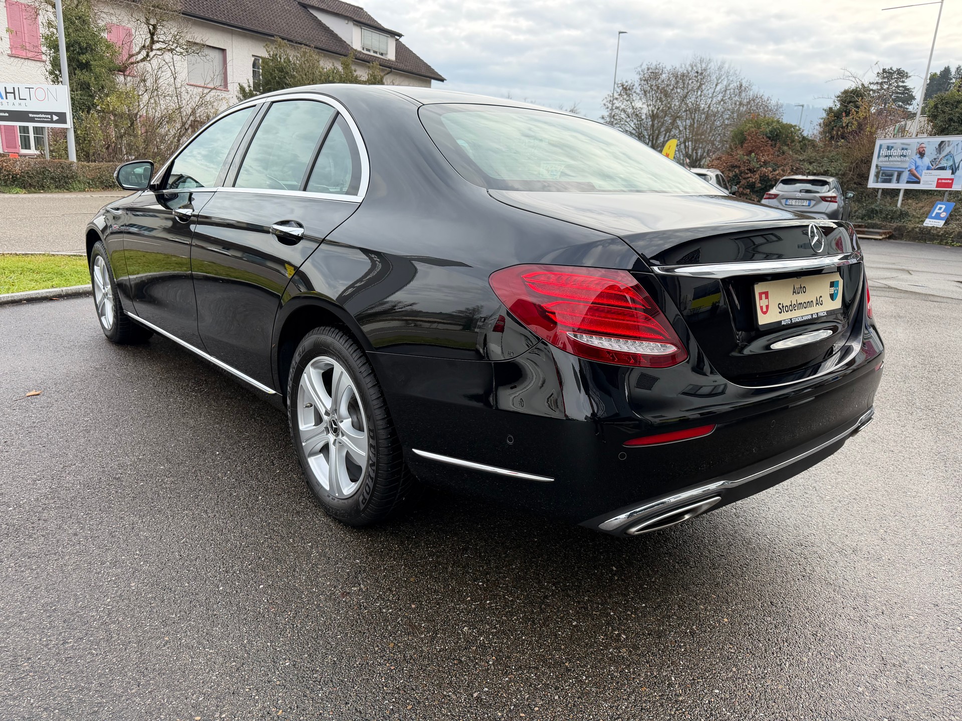 MERCEDES-BENZ E 250 Exclusive-image-7