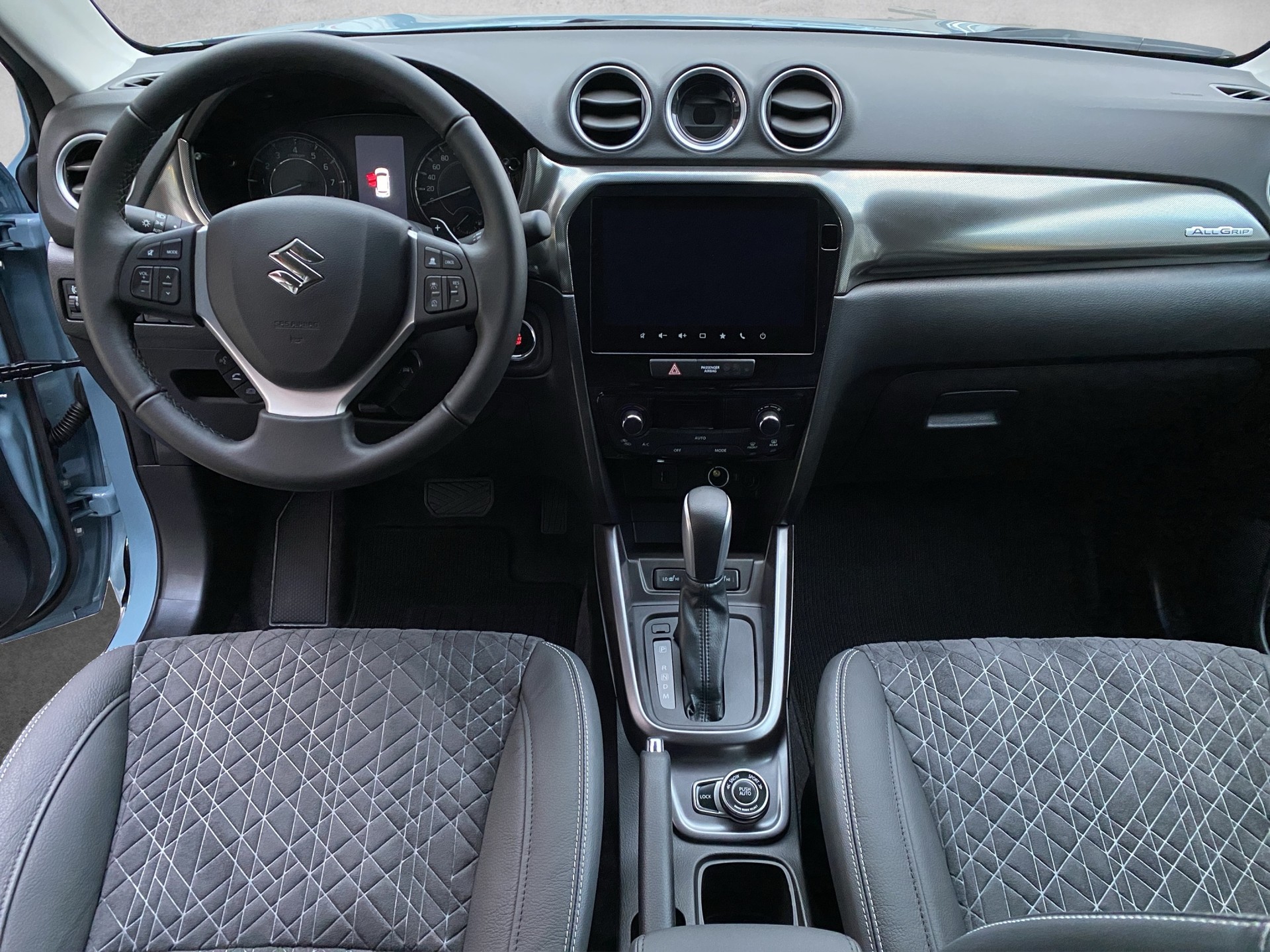 SUZUKI Vitara 1.4 Boosterjet Compact Top 4x4 Hybrid Automatic-image-11