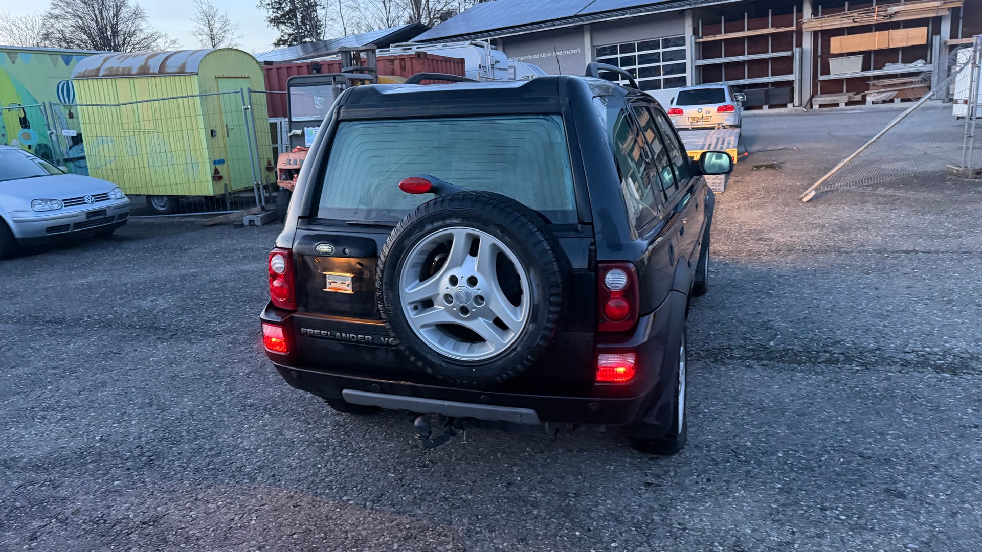 LAND ROVER Freelander 2.5 V6 HSE Wagon-image-4