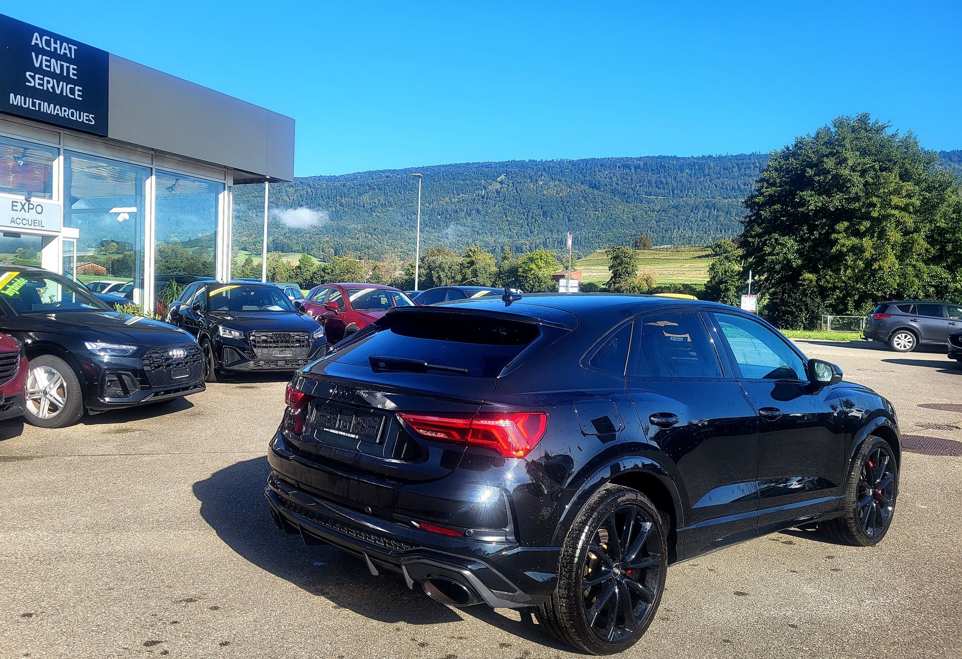 AUDI RS Q3 Sportback quattro S tronic-image-3