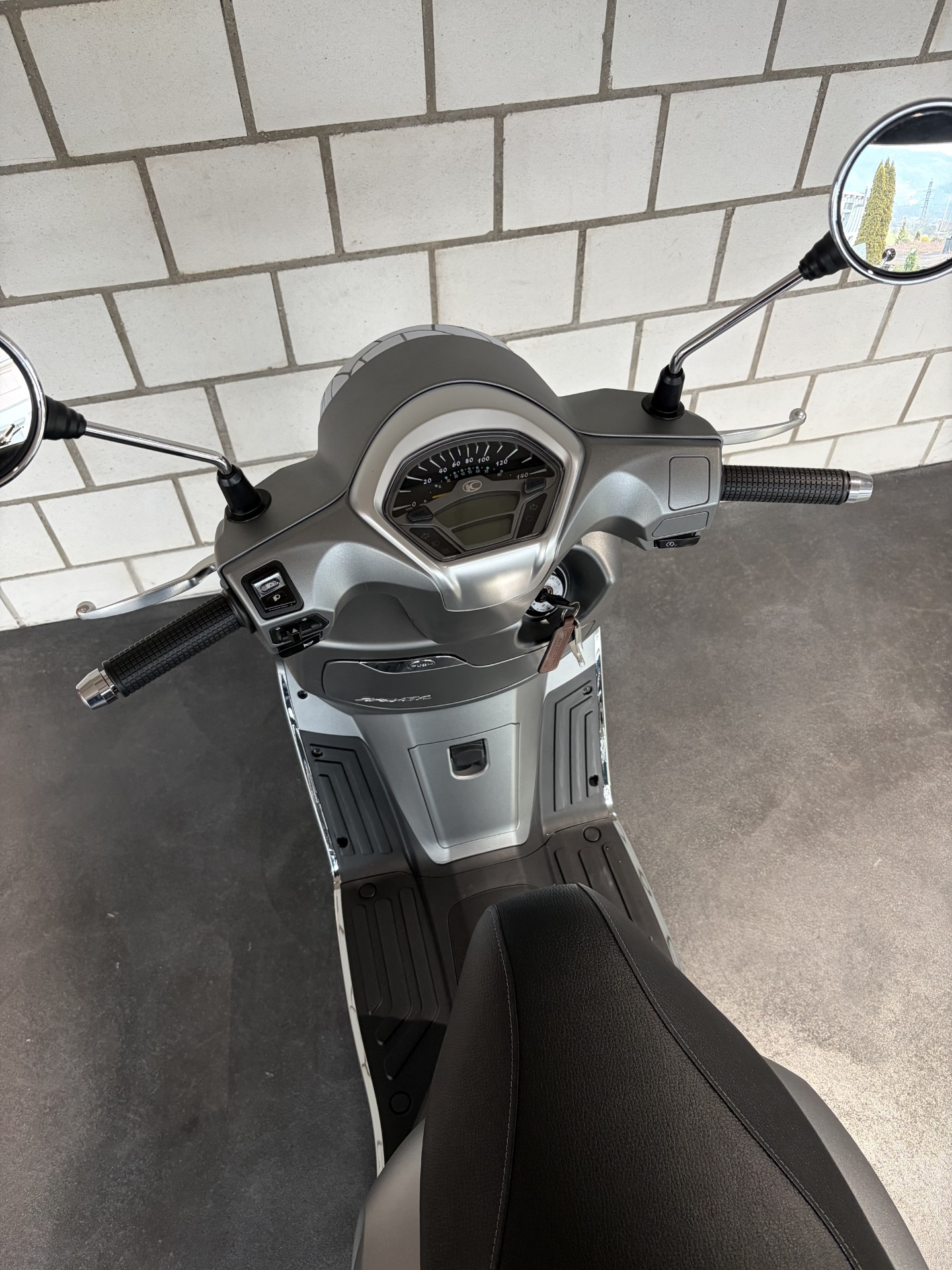 KYMCO New Like 125i CBS + Topcase-image-5