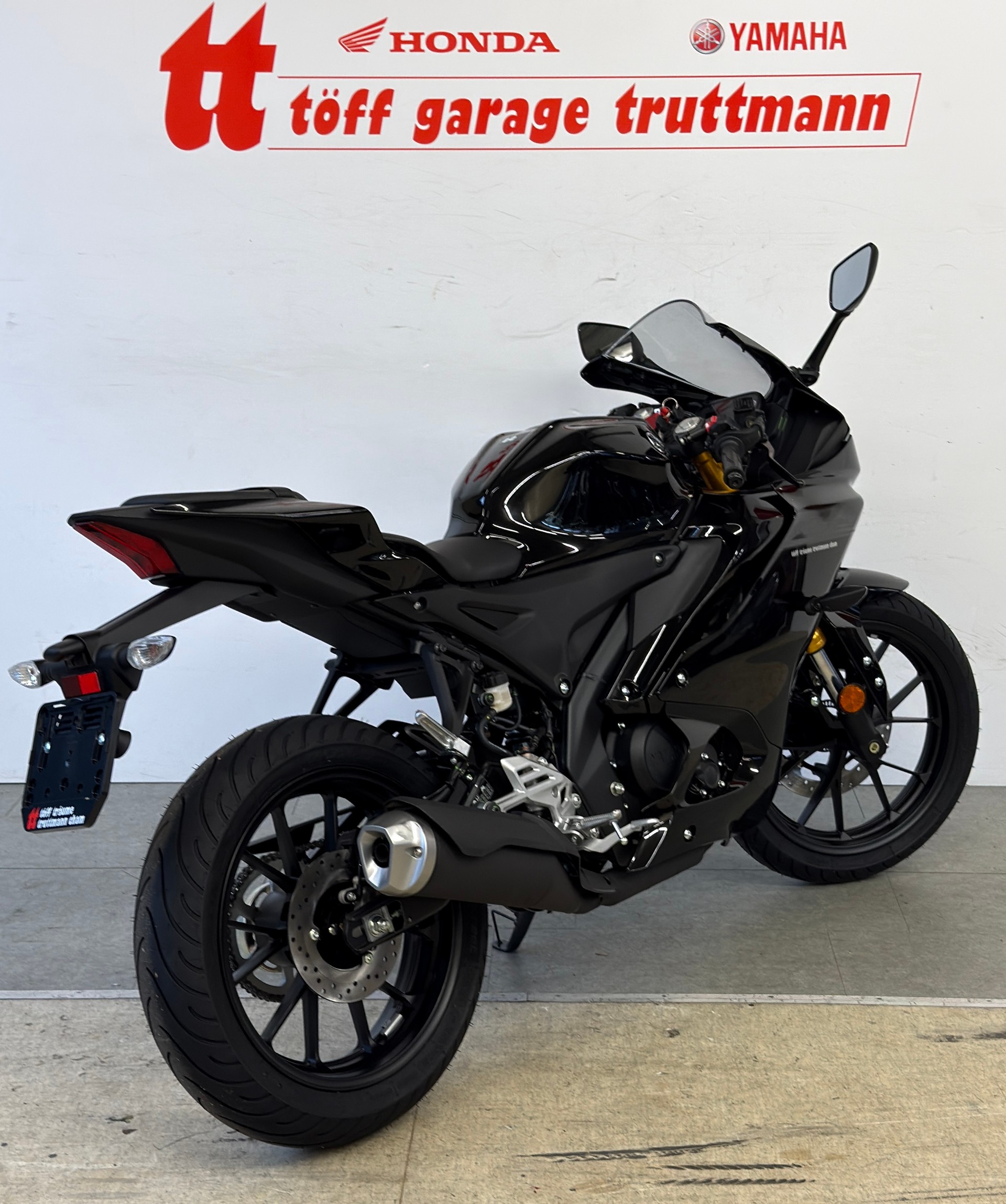 YAMAHA YZF-R 125 ABS-image-3