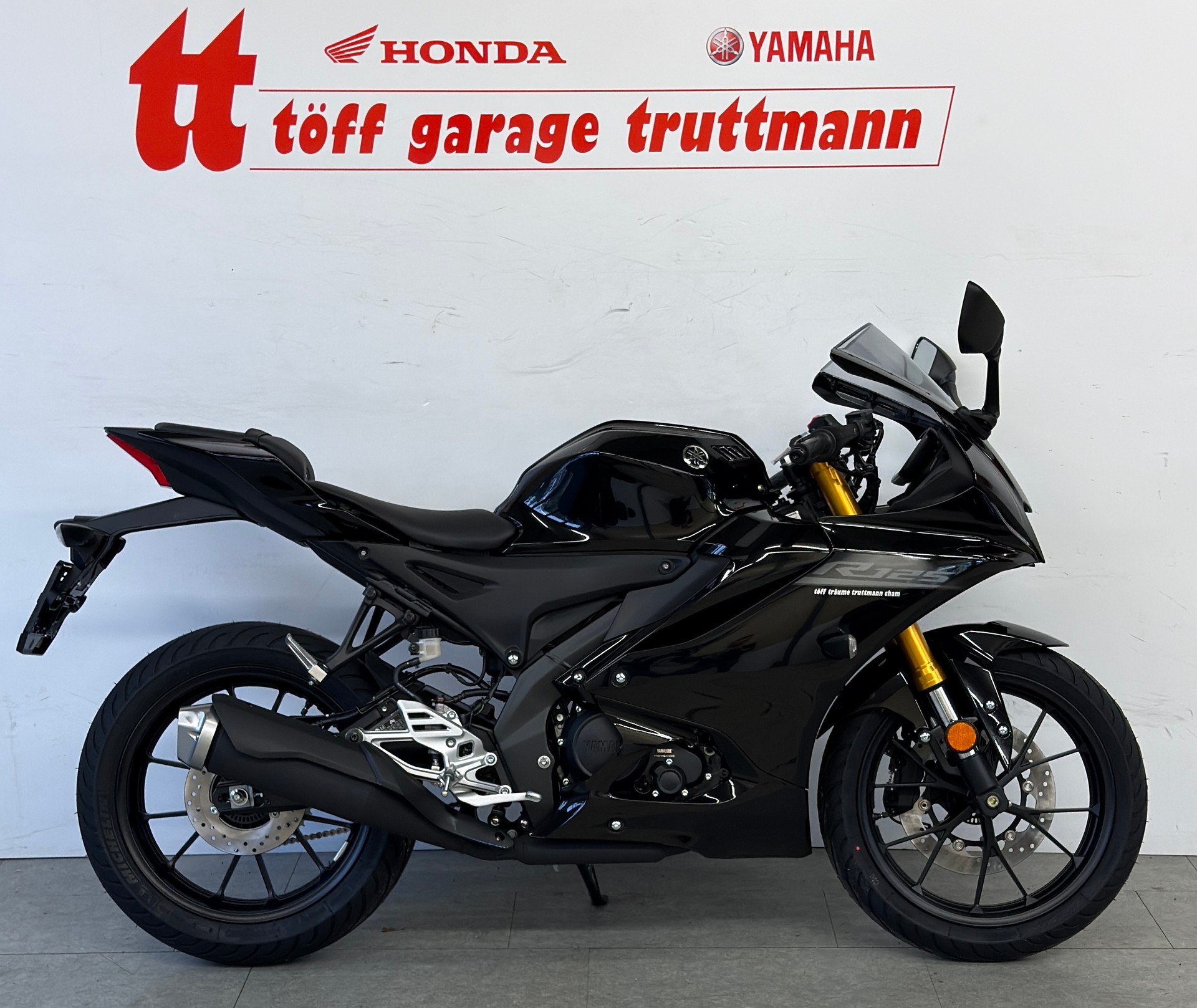 YAMAHA YZF-R 125 ABS-image-0