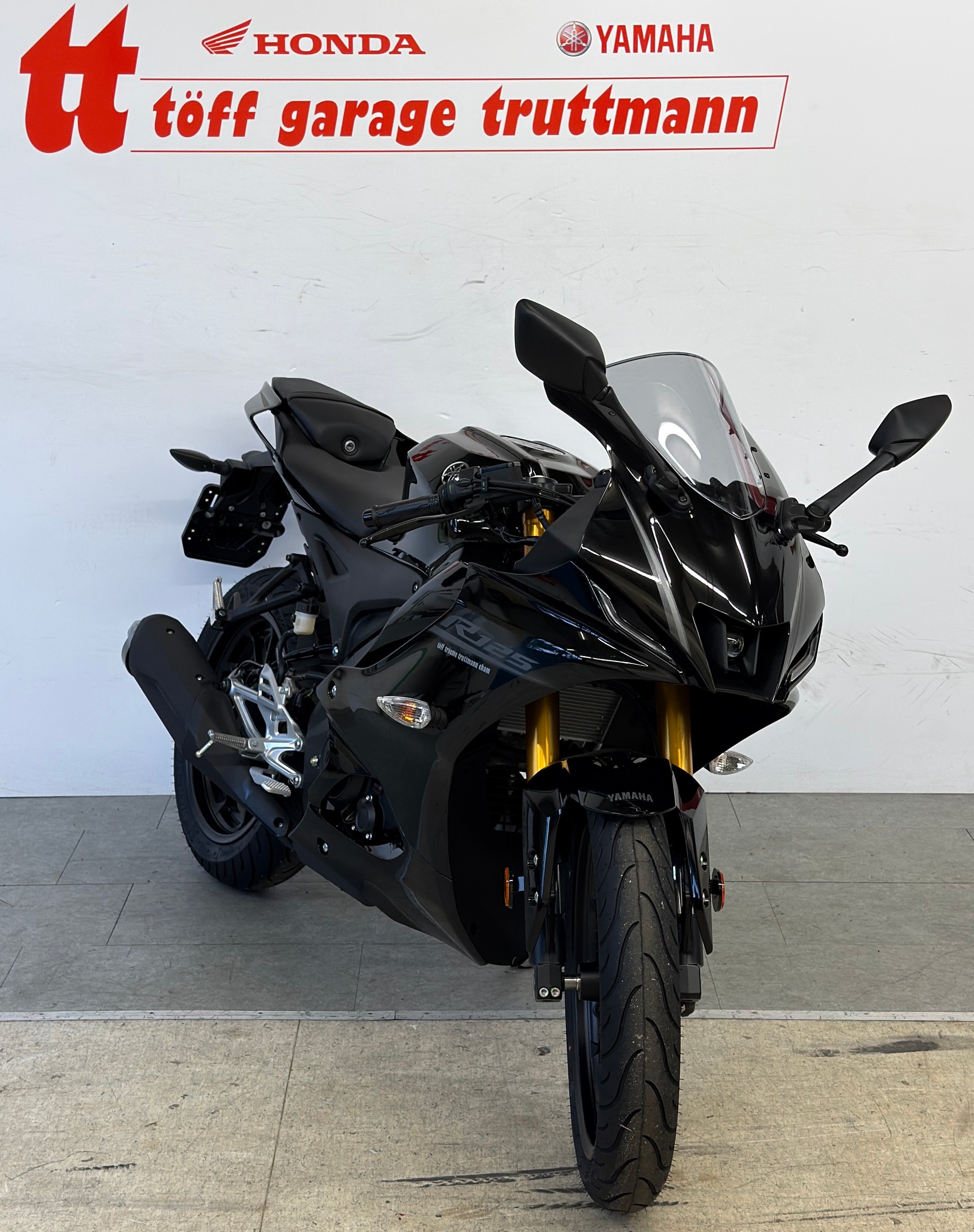 YAMAHA YZF-R 125 ABS-image-2