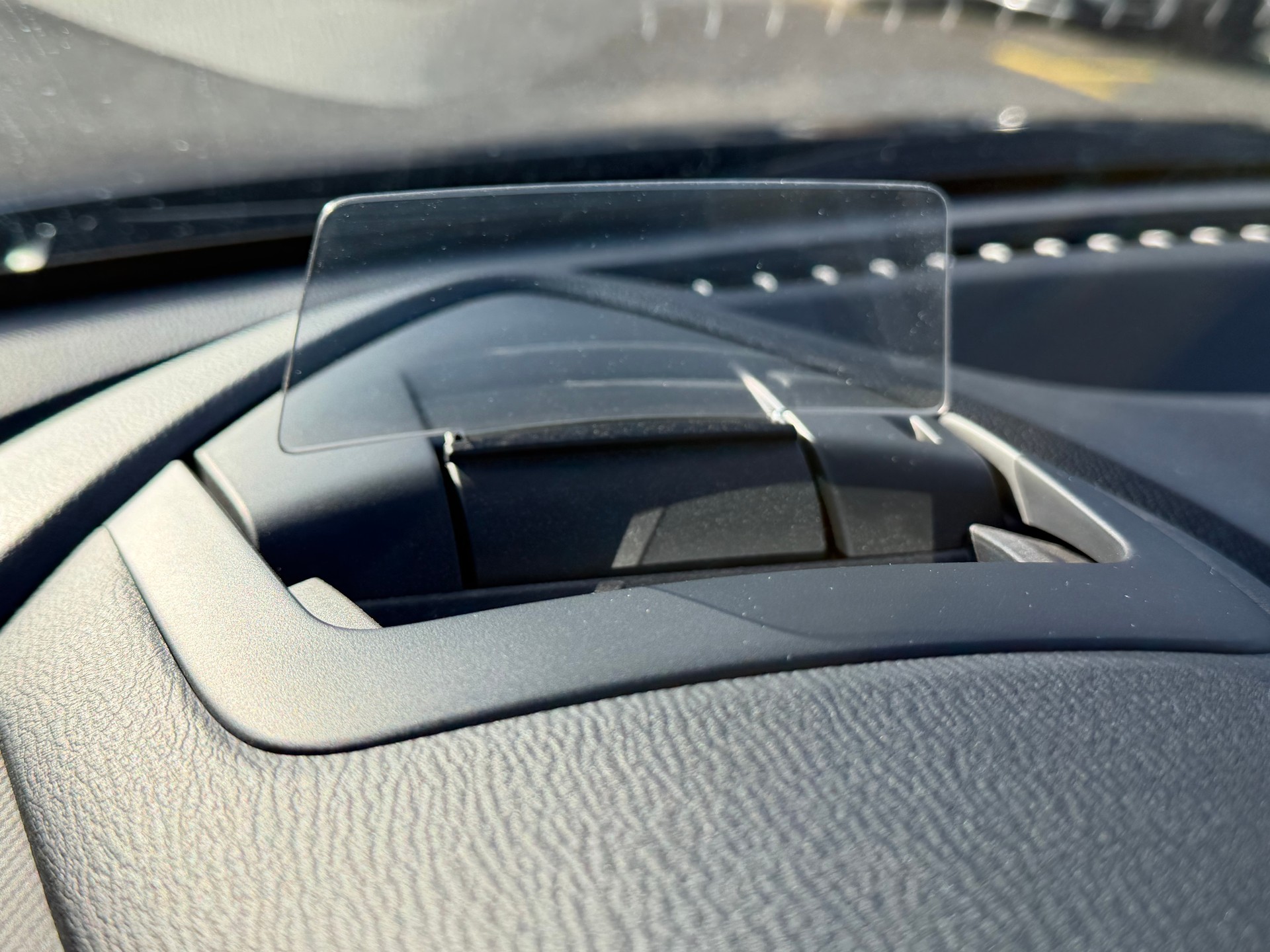 MAZDA 2 1.5i 16V Skyactiv-G Revolution-image-20