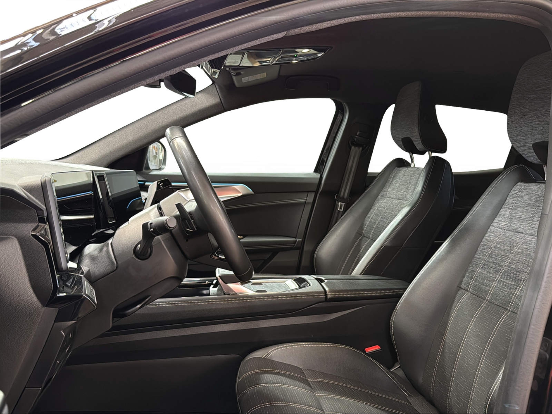 RENAULT Austral 1.2 E-Tech techno-image-10