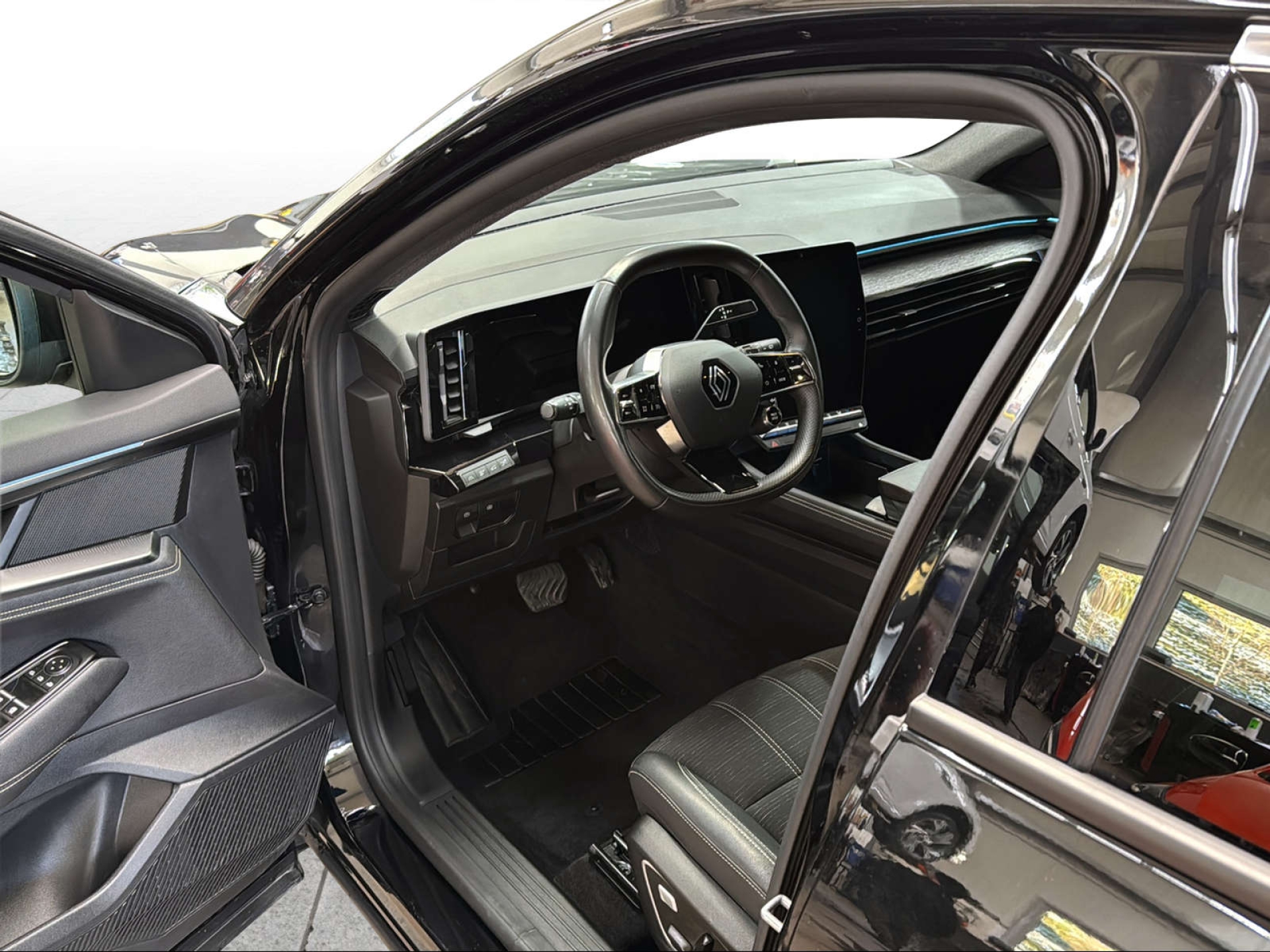 RENAULT Austral 1.2 E-Tech techno-image-8