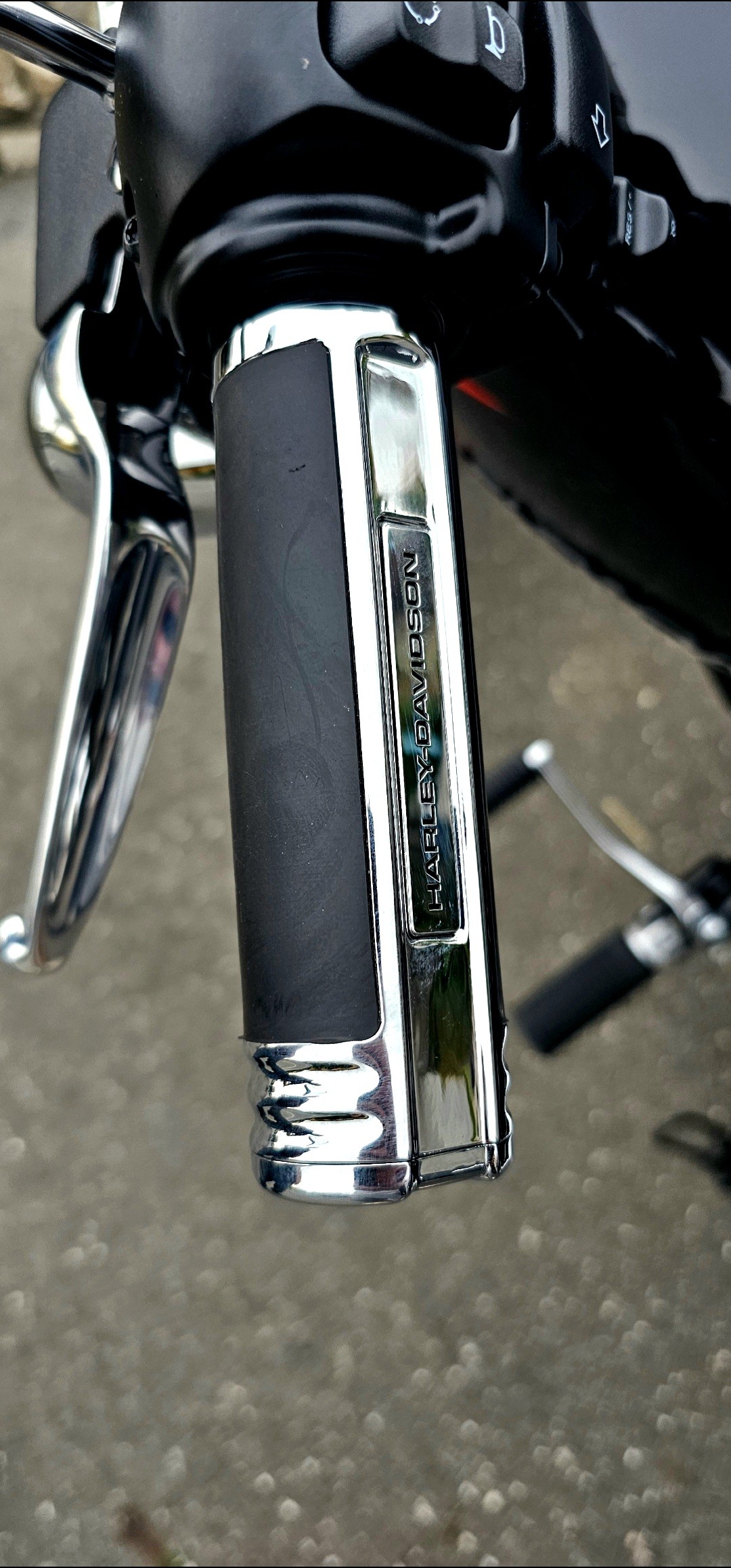 HARLEY-DAVIDSON FXBR Breakout 117-image-4