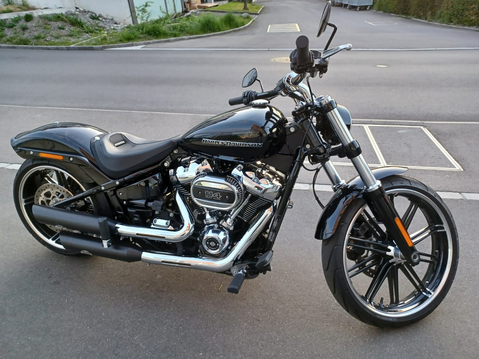 HARLEY-DAVIDSON FXBRS Breakout 114-image-0